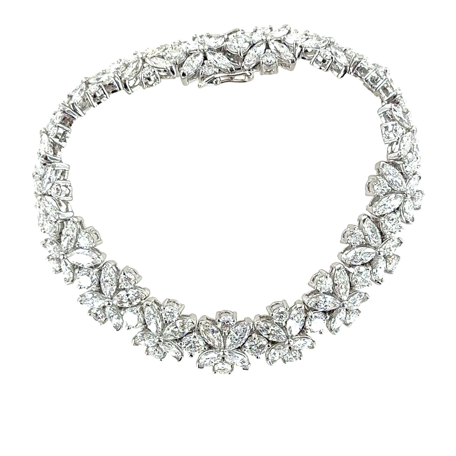 Women's 20 CTW Round Brilliant & Marquise Diamond Platinum Estate Bracelet For Sale