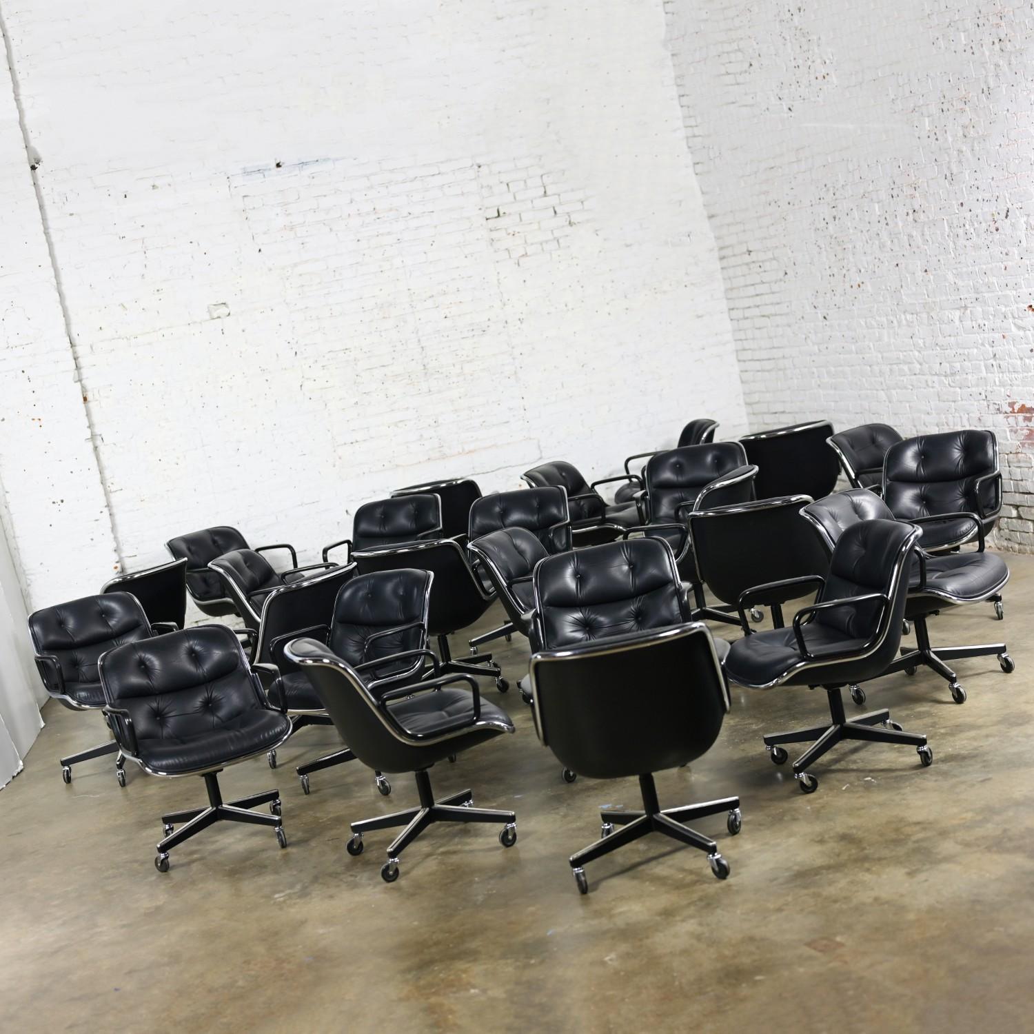 20 Executive Armchairs by Charles Pollock for Knoll Black Leather & 4 Prong Base For Sale 6