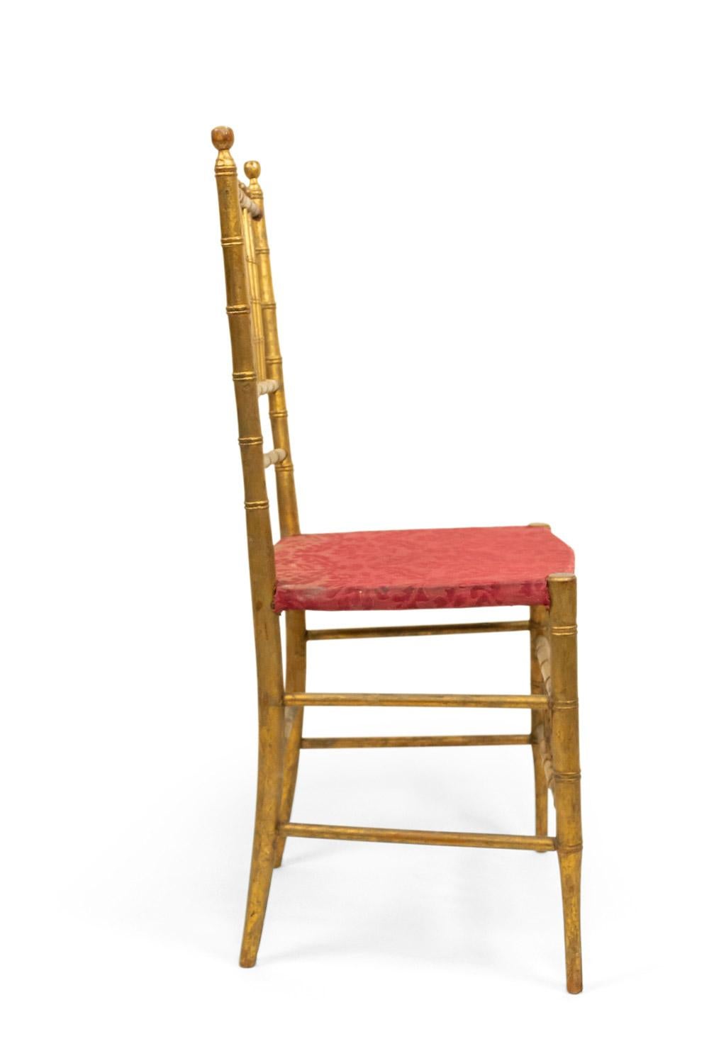 20 Sillas laterales de terciopelo rojo de imitación de bambú para salón de baile Bambú en venta