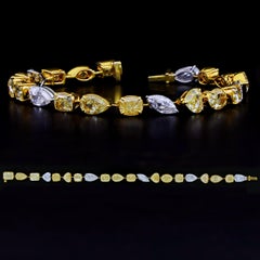 20 GIA certificates 21.91 Carat Yellow and White Diamond Bracelet D-H VVS-VS