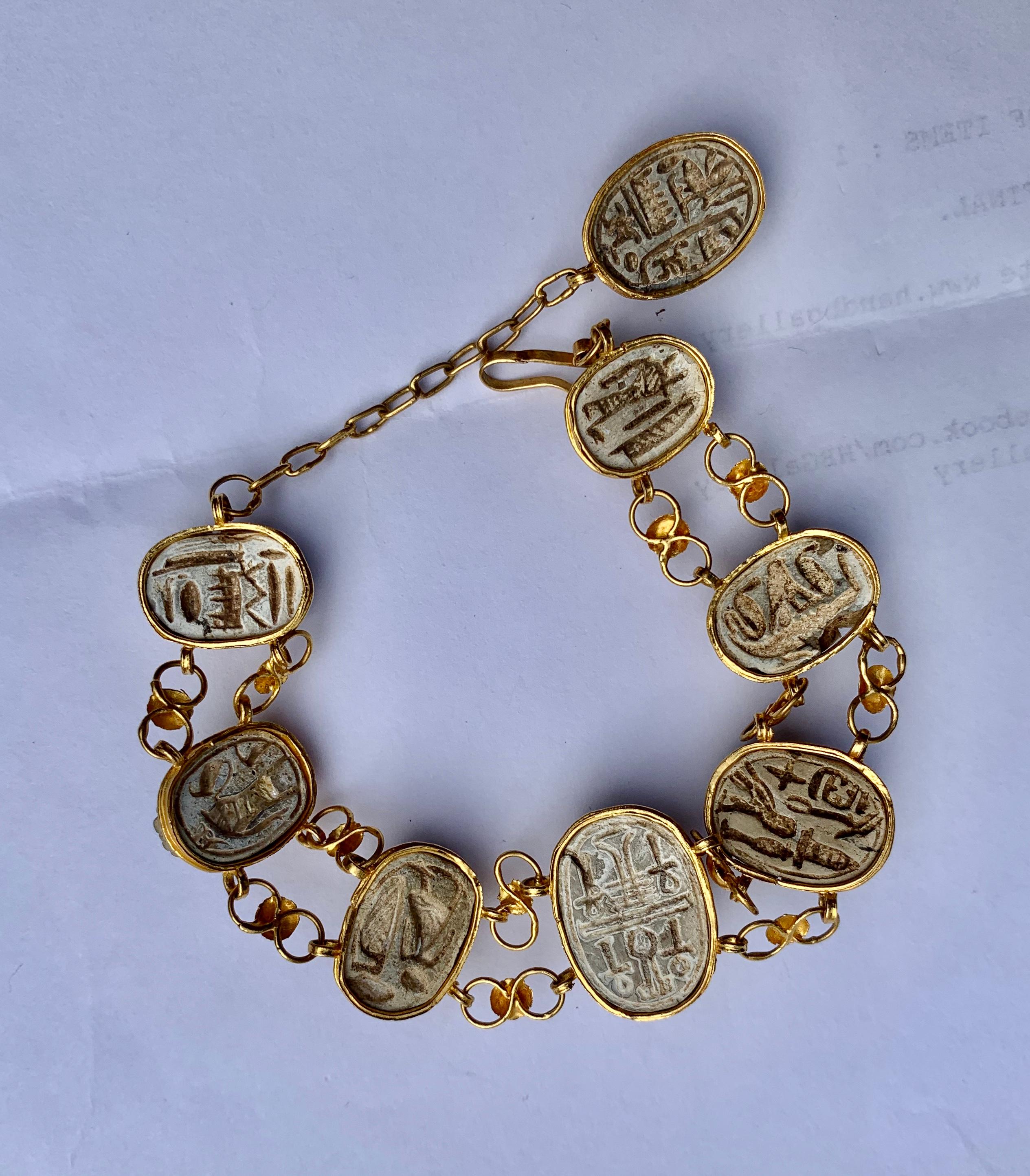 20 Karat Gold Scarab Beetle Bracelet Antique Egyptian Revival Hieroglyphics In Excellent Condition For Sale In New York, NY