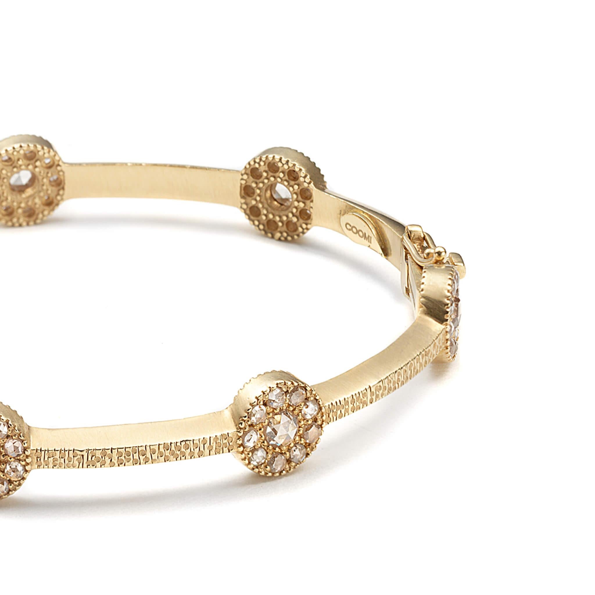 Eternity opera bangle bracelet set in 20K yellow gold with 2.15cts diamond.
