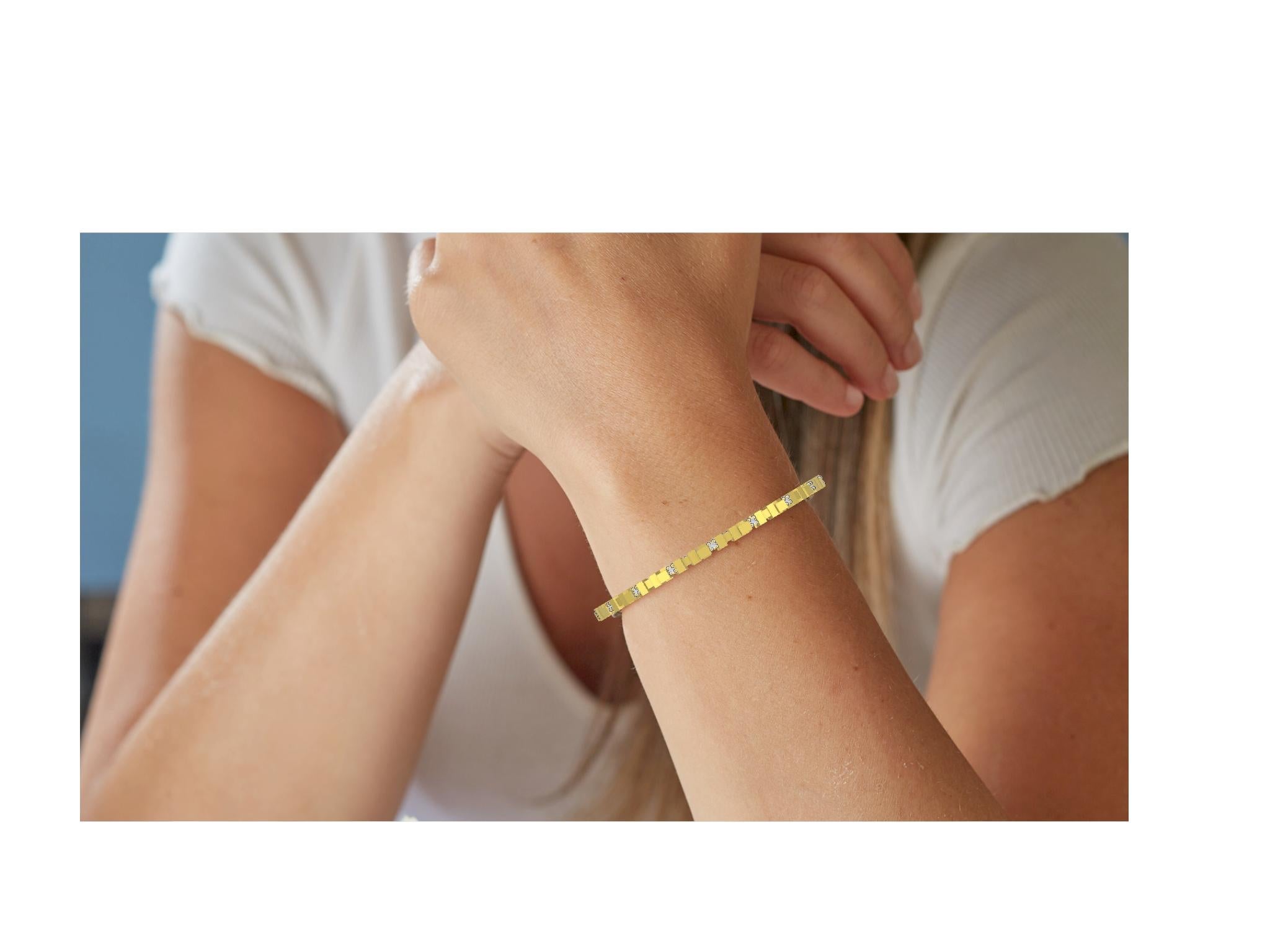 Armreif aus 20 Karat Gelbgold mit Diamanten 1
