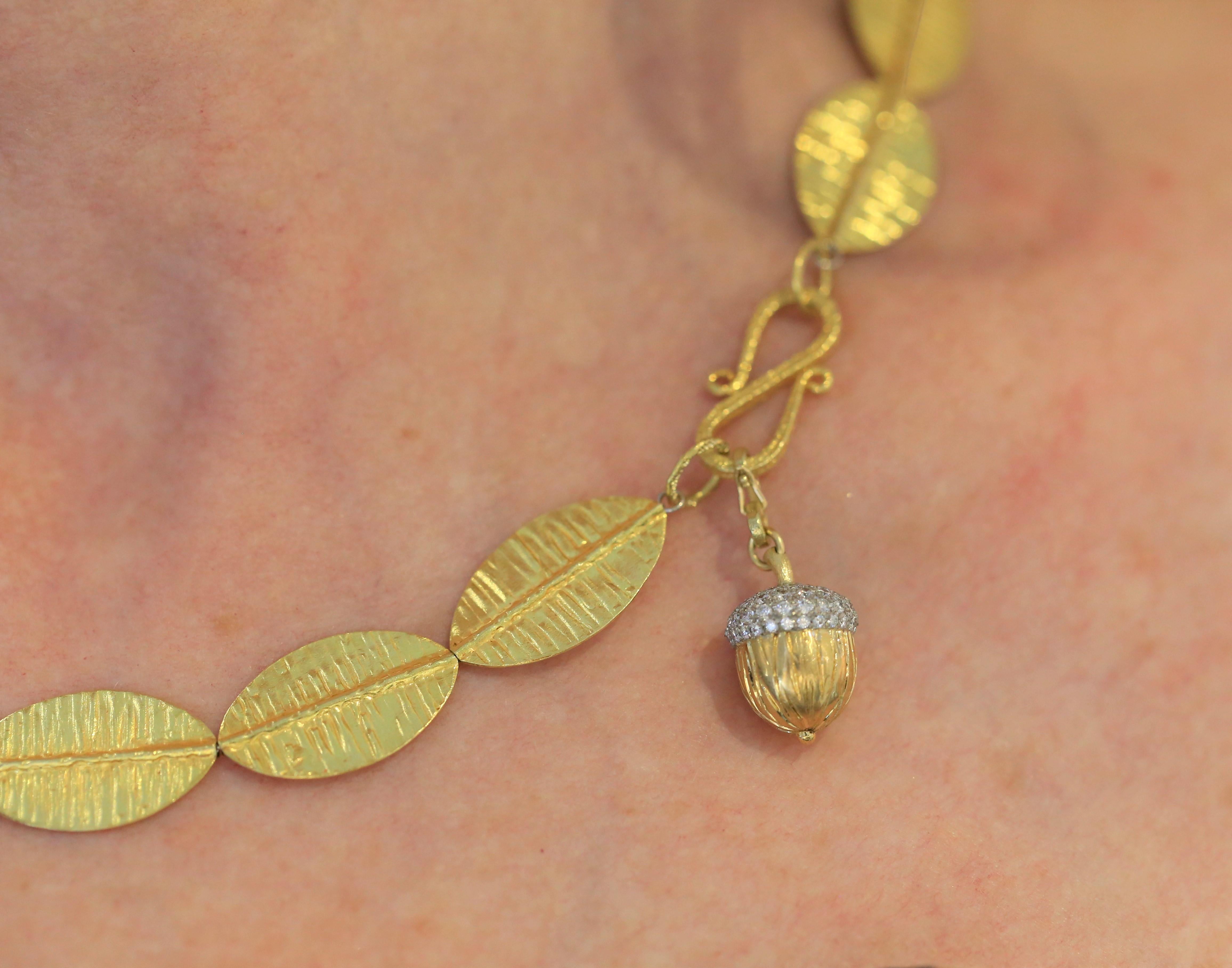 Leaf Necklace with Diamond Acorn Charm in Yellow Gold In New Condition In Chicago, IL