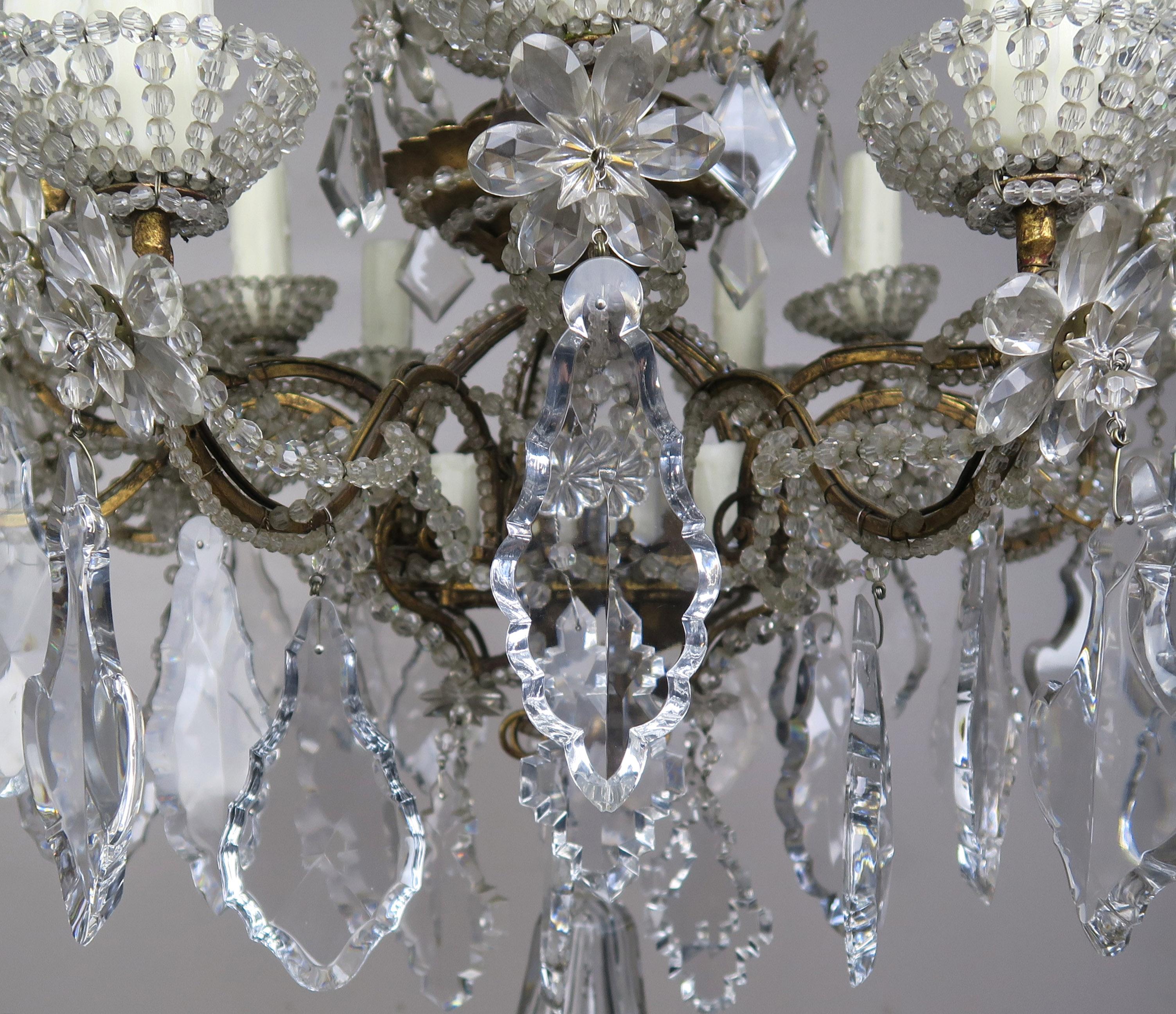 Mid-20th Century 20-light Italian Crystal Beaded Chandelier with Crystal Flowers
