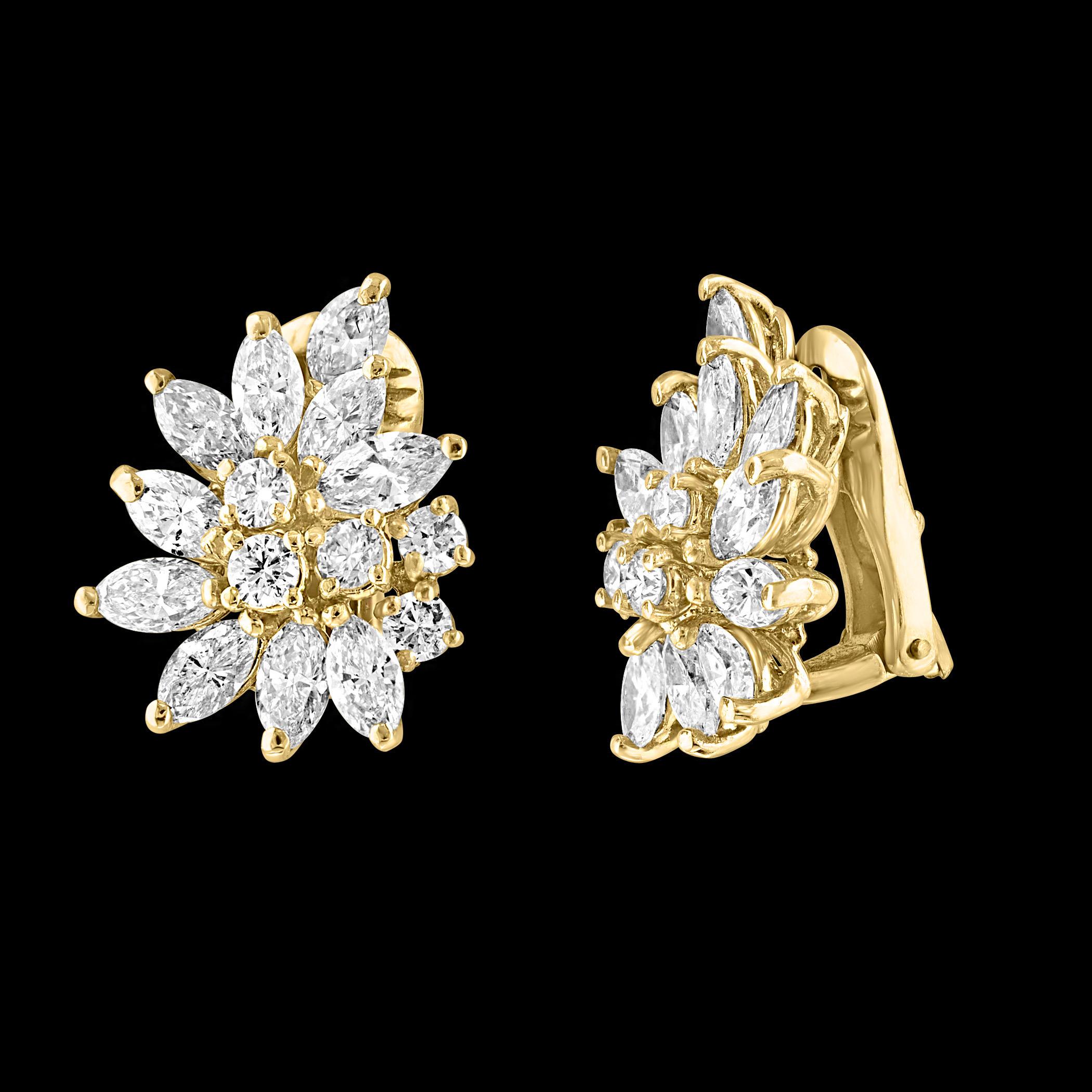 20 Natural  Marquise Diamonds & 10 Round Diamond Clip on Earring 18 KYG
This exquisite pair of earrings are beautifully crafted in 18 Karat Yellow gold
Weight of 18 Karat gold is 9.8 Grams 
10 Extreme fine Marquise shape Diamonds in each earring