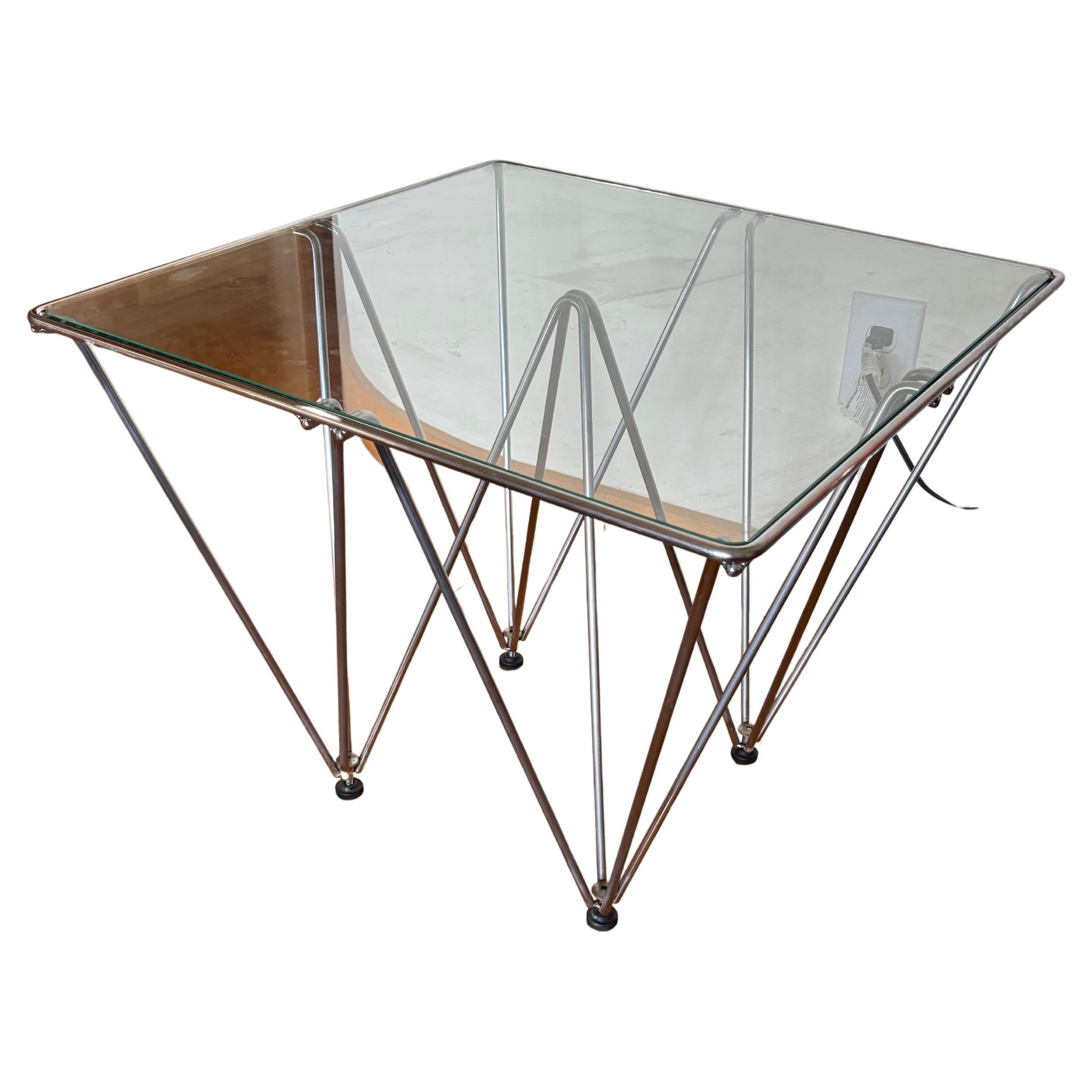 20" Paolo Piva Style Alanda End Table For Sale