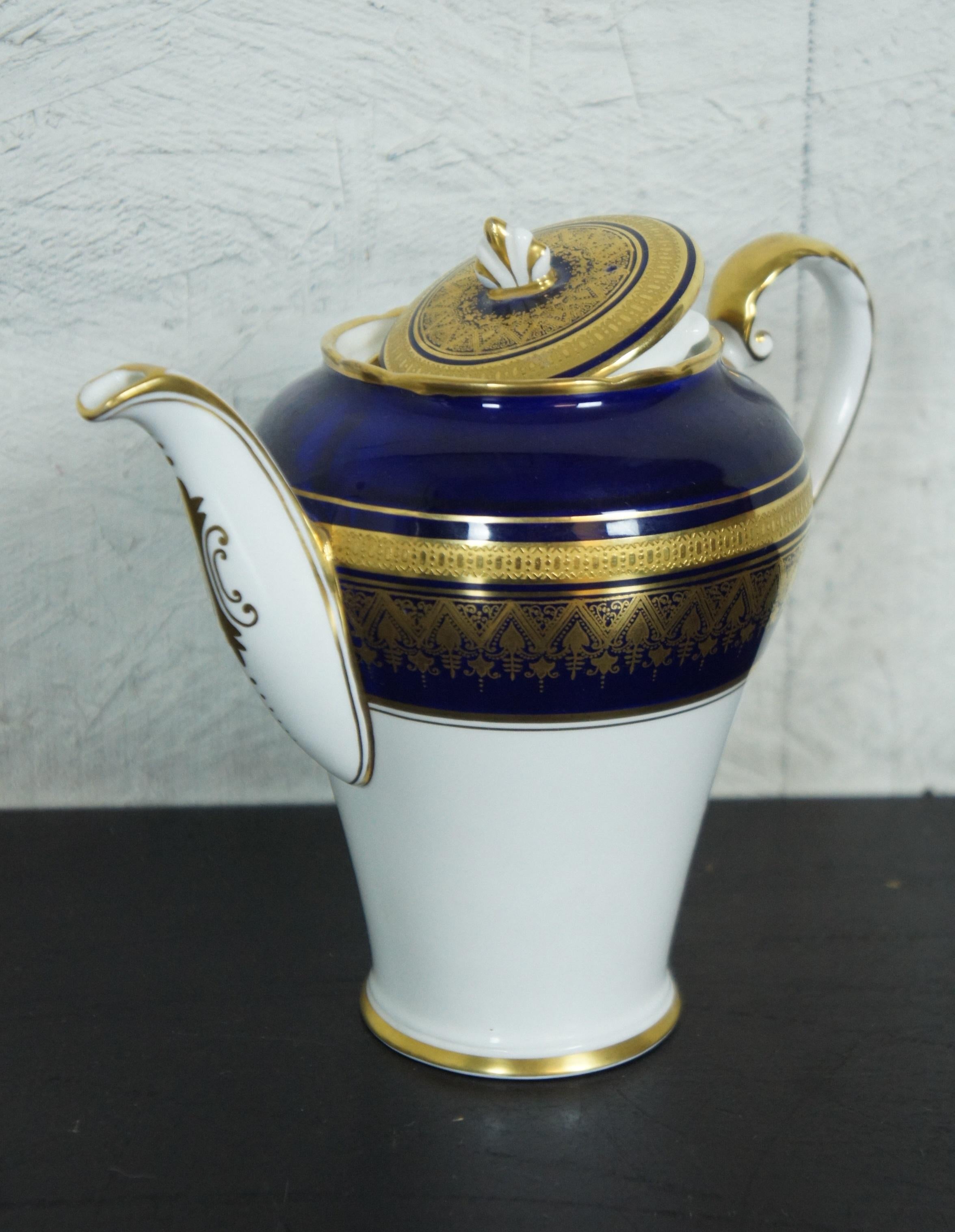 Neoclassical 20 Pc Aynsley Cobalt Blue & Gold Porcelain Bone China Simcoe Tea Set Serves 8