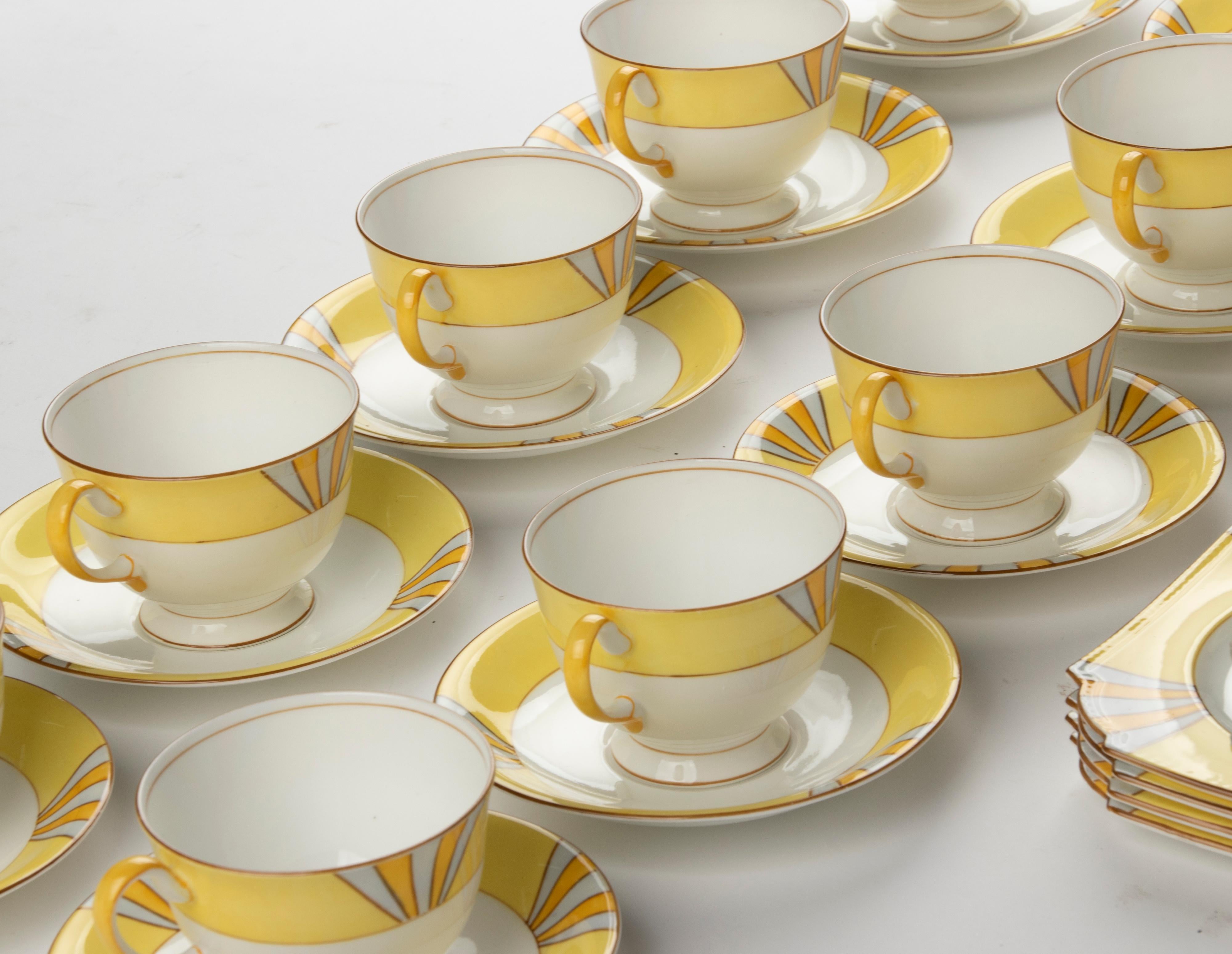 Hand-Crafted 20-Piece Art Deco Tea Set Made by Aynsley