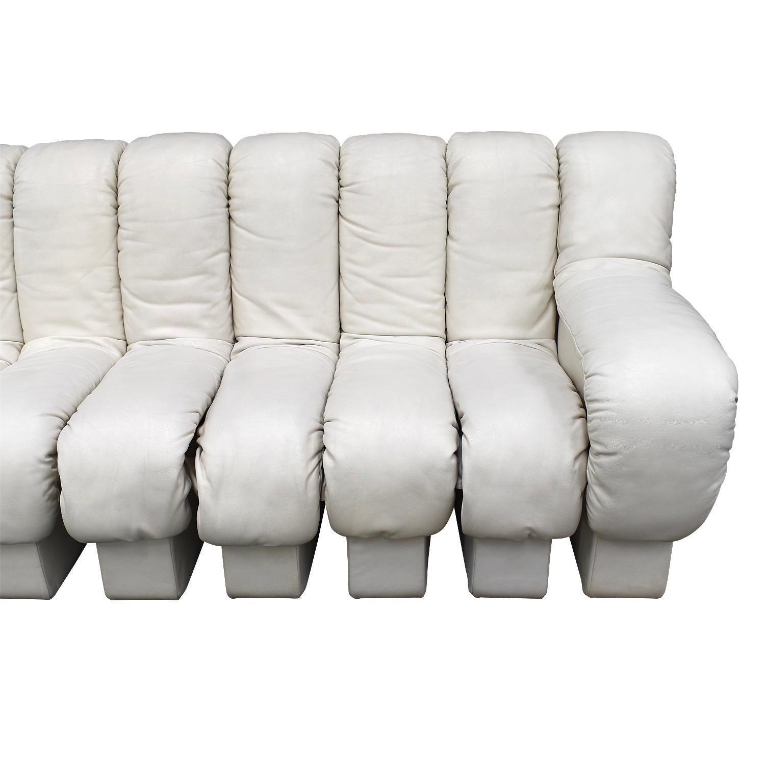 20-Piece De Sede DS600 'Snake' Non-Stop Sectional Sofa in Crème White Leather 10