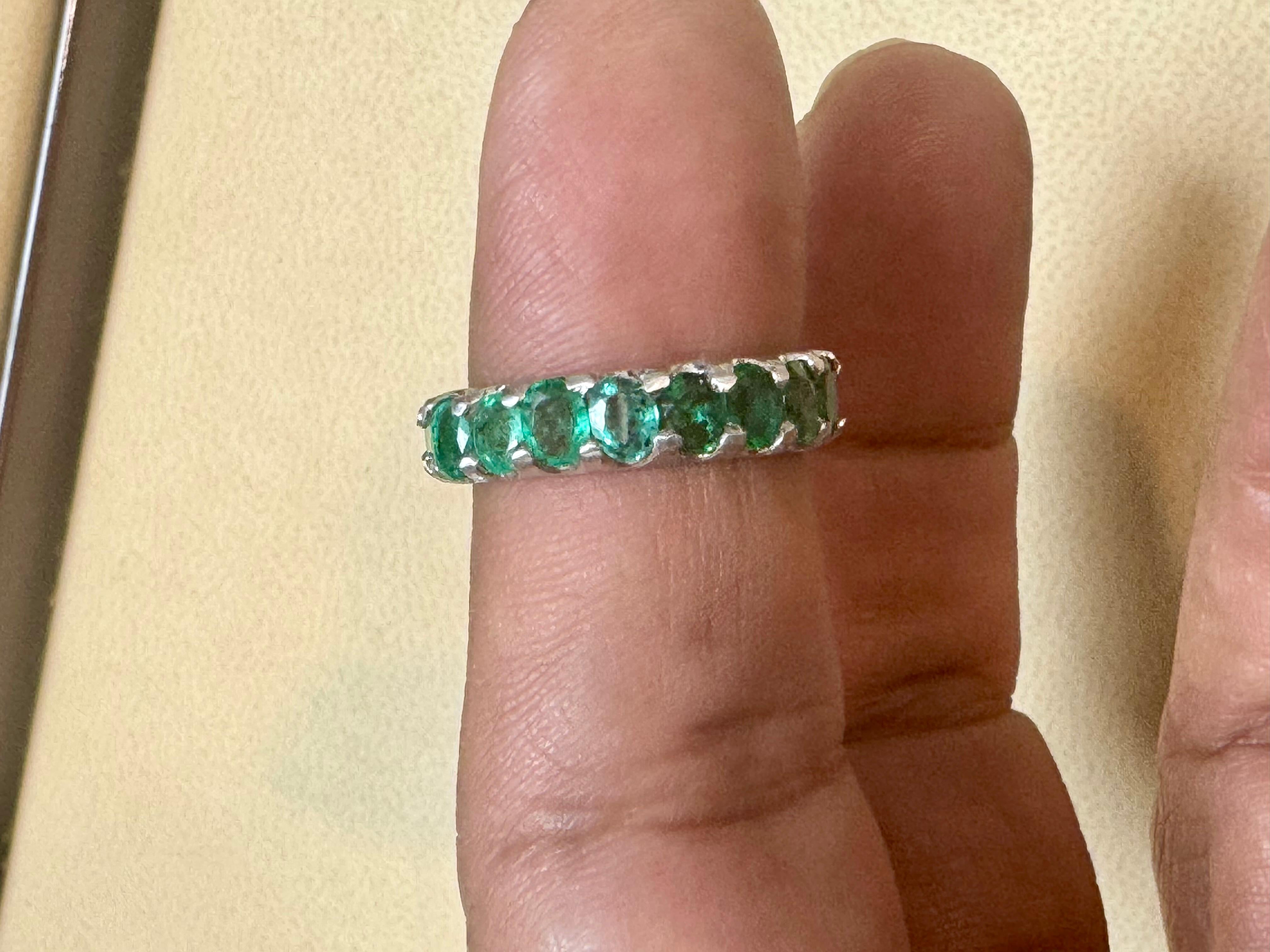 20 Pointer Each 4 Carat Emerald Anniversary Eternity Band / Ring Platinum For Sale 5