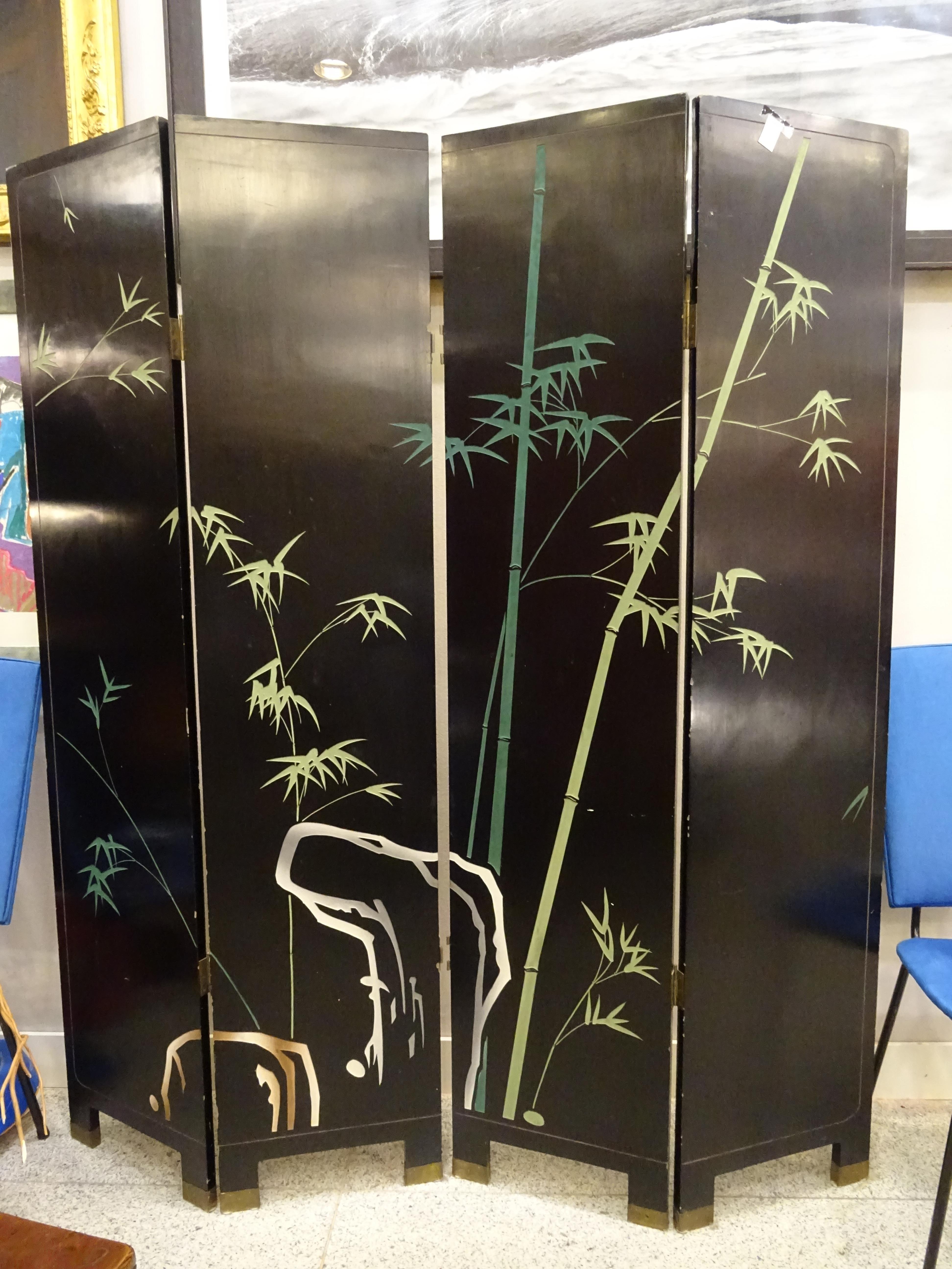 20th Century Black and Gold Lacquered Screen, 4 Leaves, Harrods, London 2