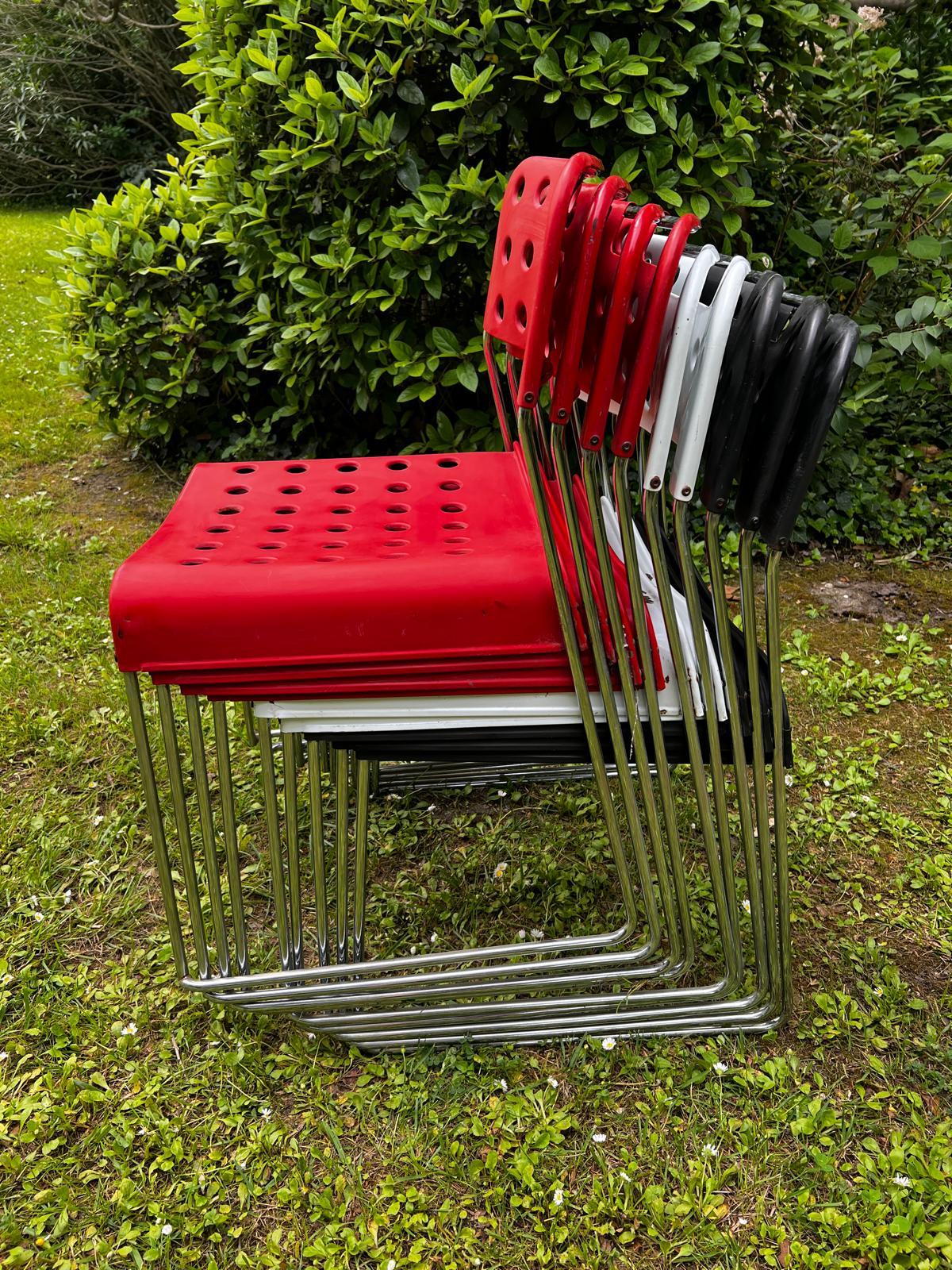 20 th CentuSet of 9 stackable chairs Omstak Rodney Kinsman for Bieffeplast, 1960 For Sale 6