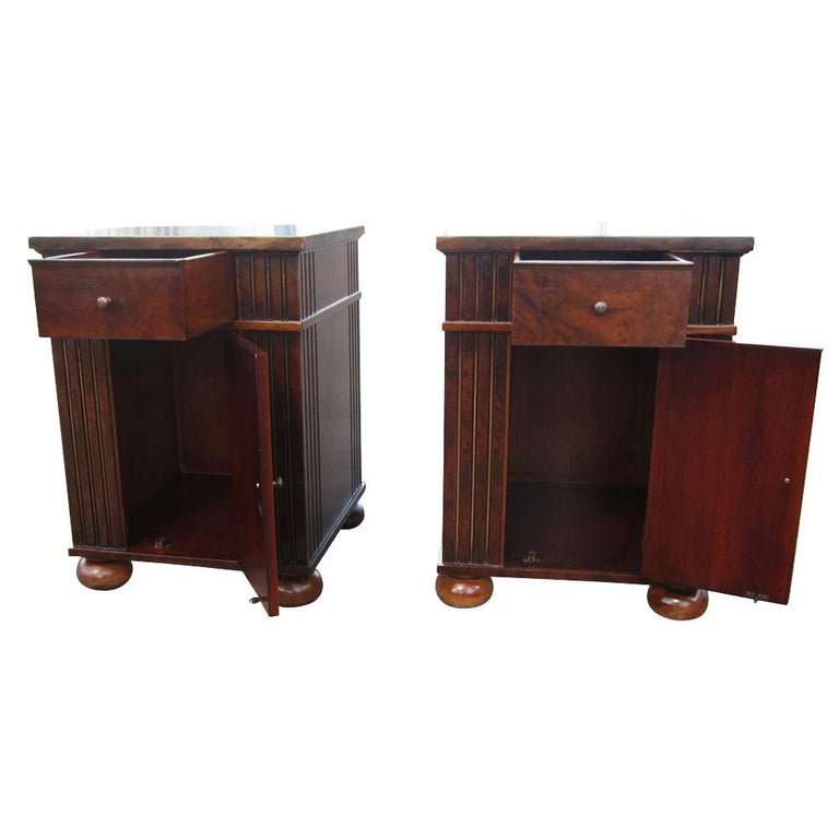 Vintage Burl Wood Night Stands by Scott Thomas Furniture at 1stDibs