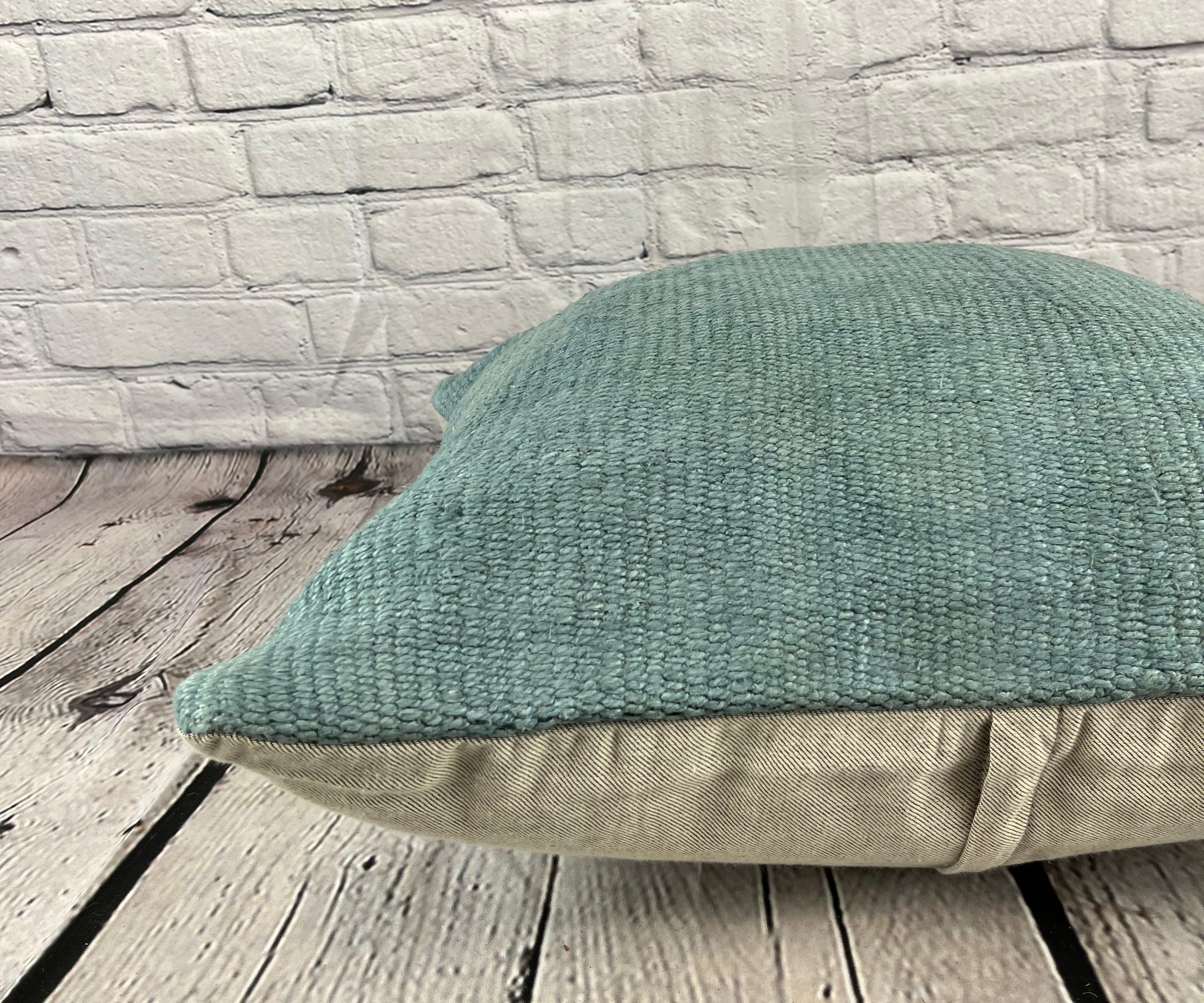 20 x 20 Hemp Kissen Türkisches Kissen mit natürlichem blauem Kissenbezug #6363 im Zustand „Neu“ im Angebot in Houston, TX