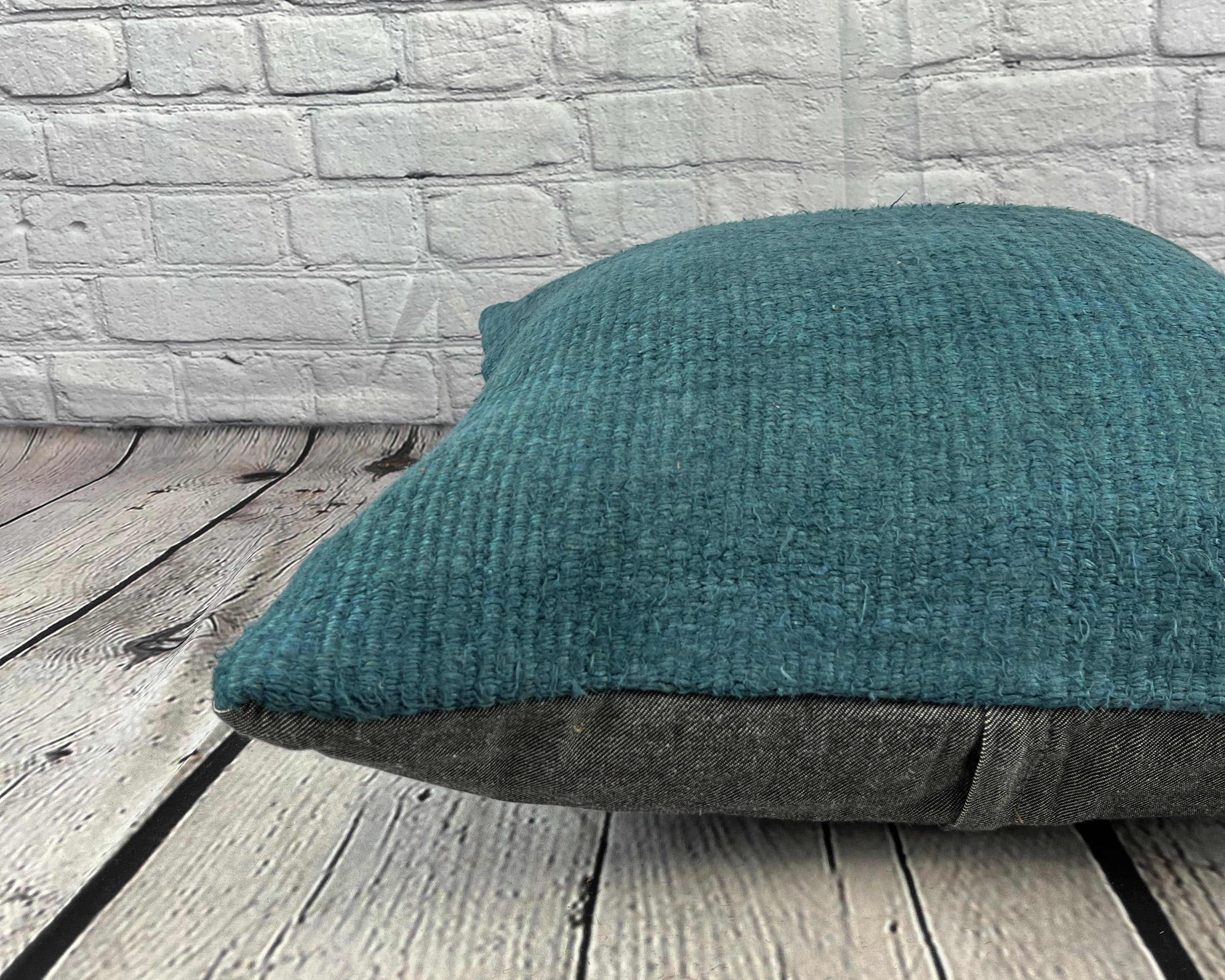 20 x 20 Hemp Kissen Türkisches Kissen mit natürlichem blauem Kissen-Kissenbezug #6415 im Zustand „Neu“ im Angebot in Houston, TX