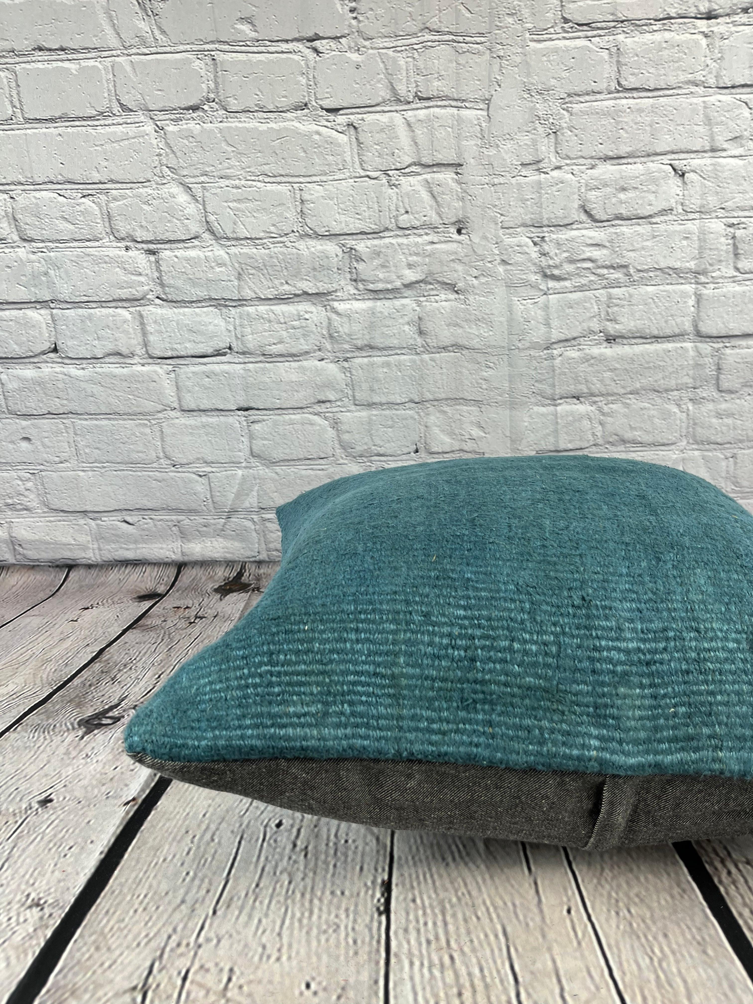 20 x 20 Hemp Pillow Turkish Cushion Natural Blue Pillow Cushion Cover #6416 In New Condition For Sale In Houston, TX