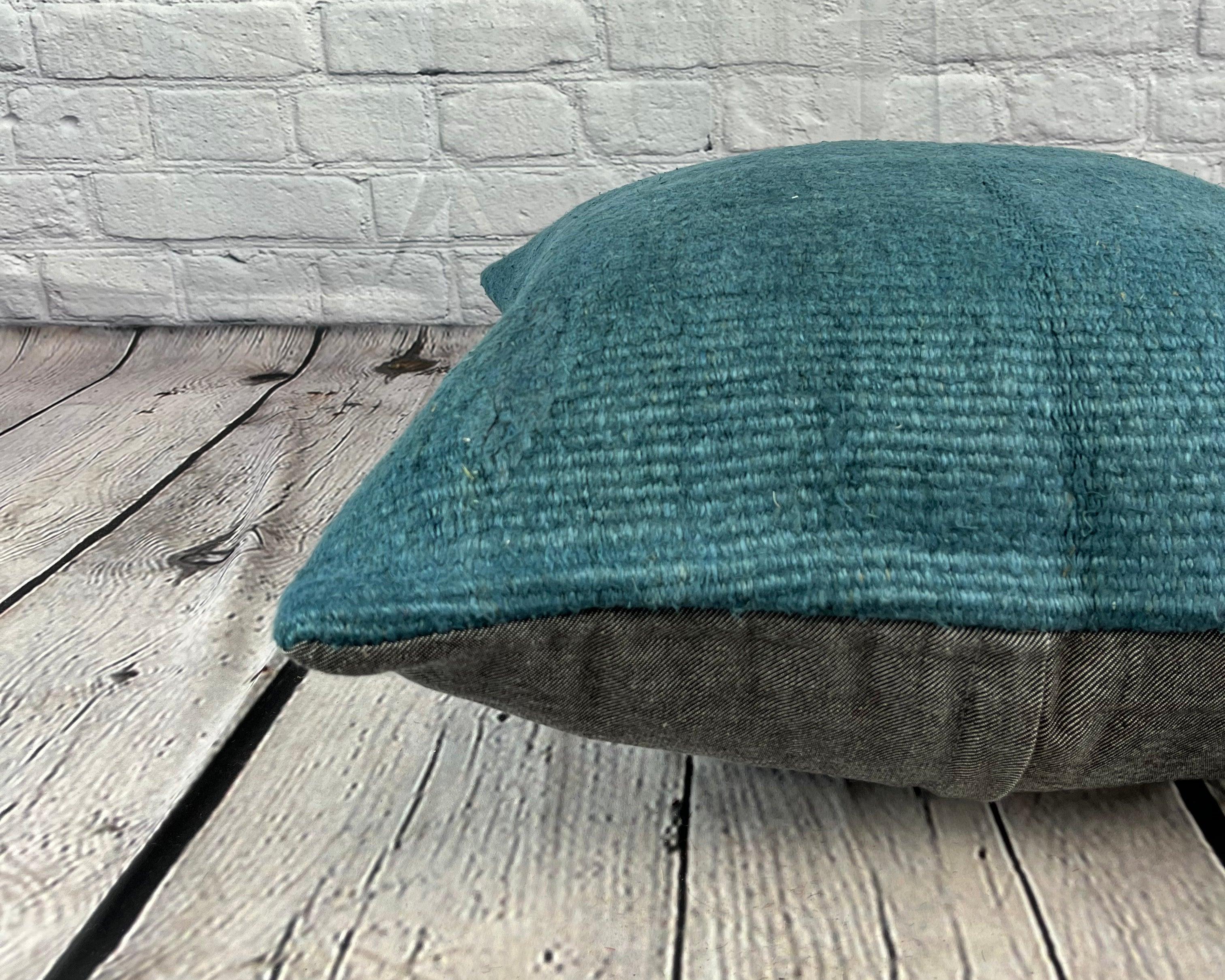 Noué à la main Coussin turc coussin bleu naturel 20 x 20, couvercle de coussin n° 6425 en vente