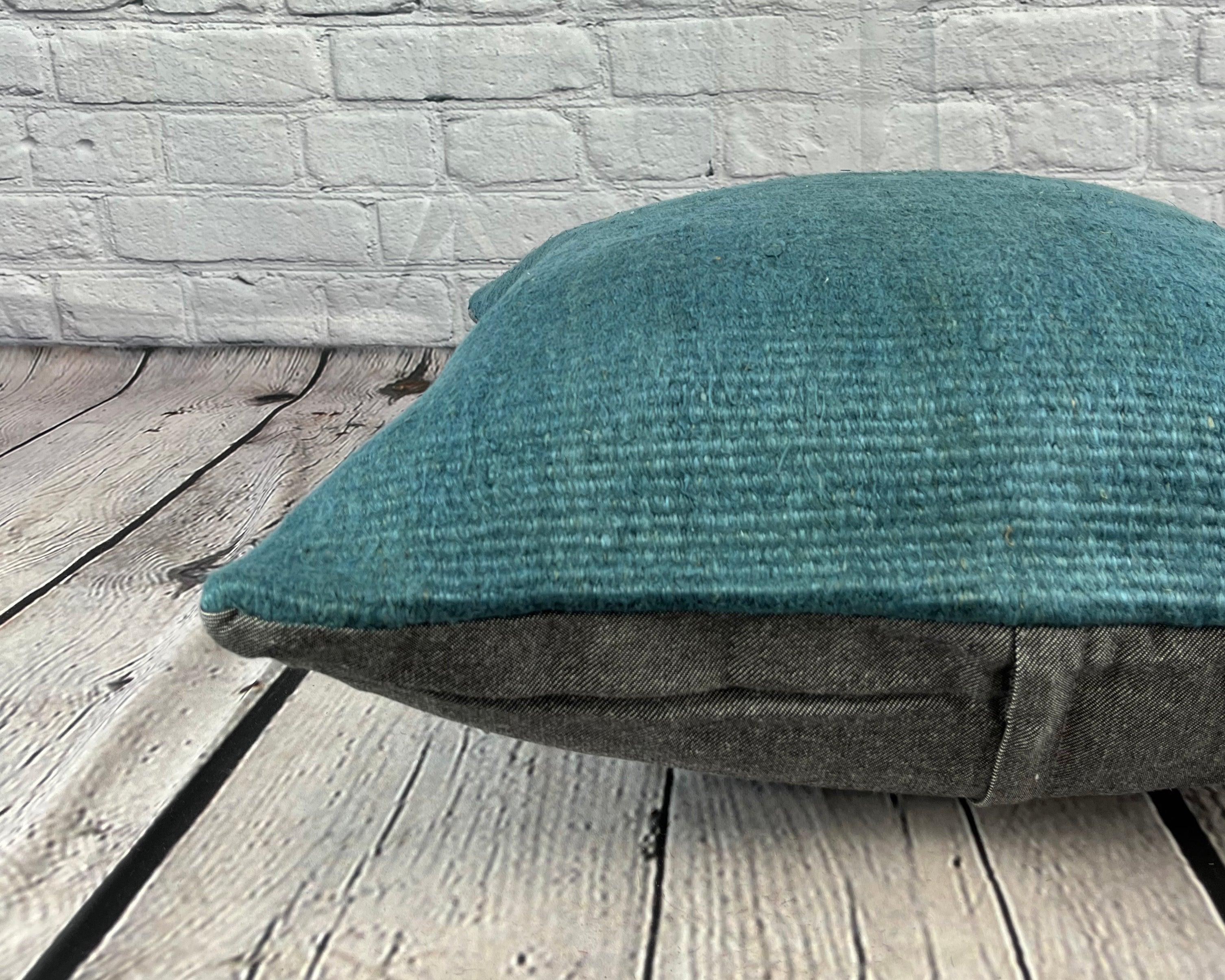 20 x 20 Hemp Kissen Türkisches Kissen mit natürlichem blauem Kissen-Kissenbezug #6427 im Zustand „Neu“ im Angebot in Houston, TX