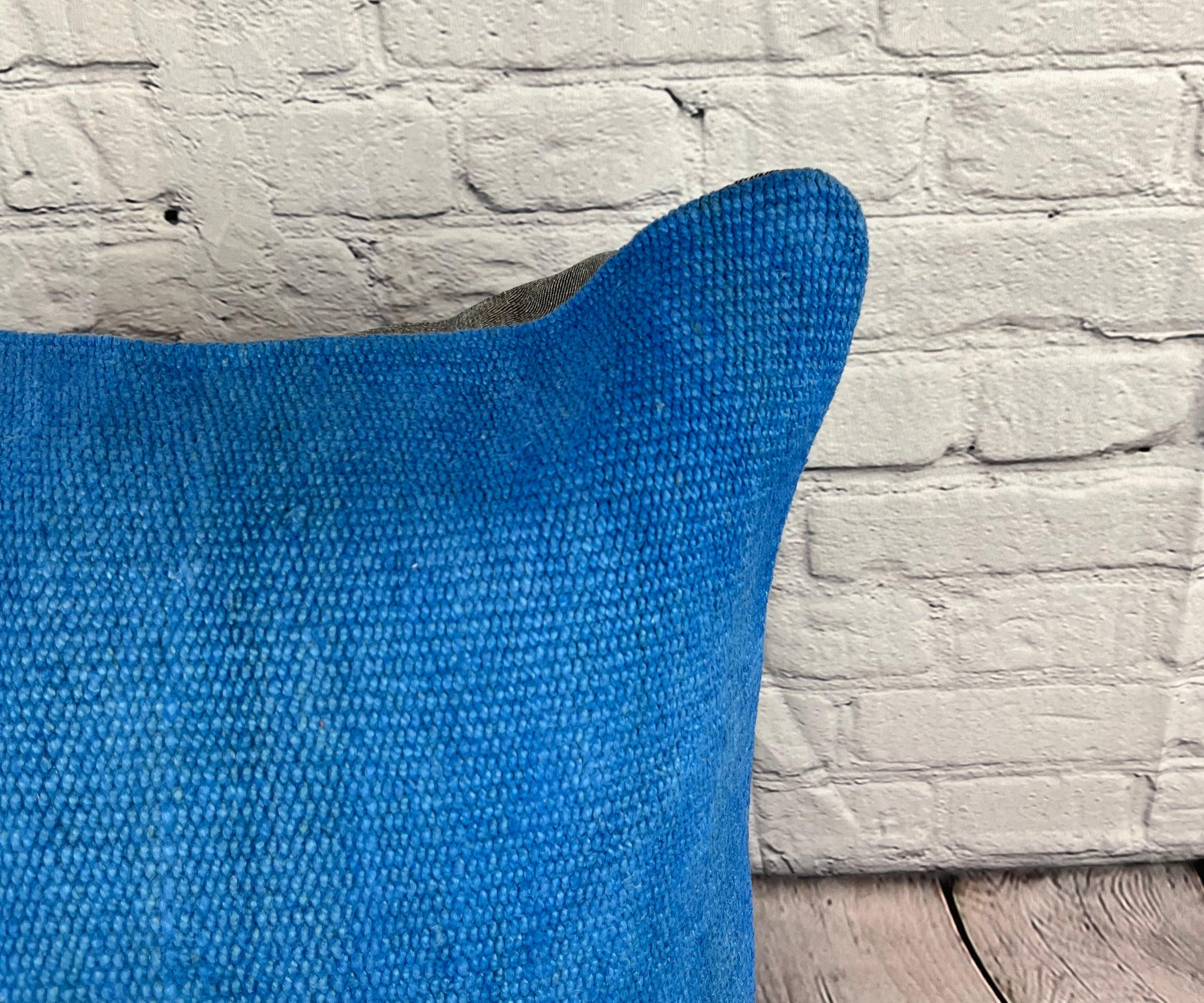 20 x 20 Hemp Kissen Türkisches Kissen mit natürlichem blauem Kissen-Kissenbezug #6446 (Handgeknüpft) im Angebot