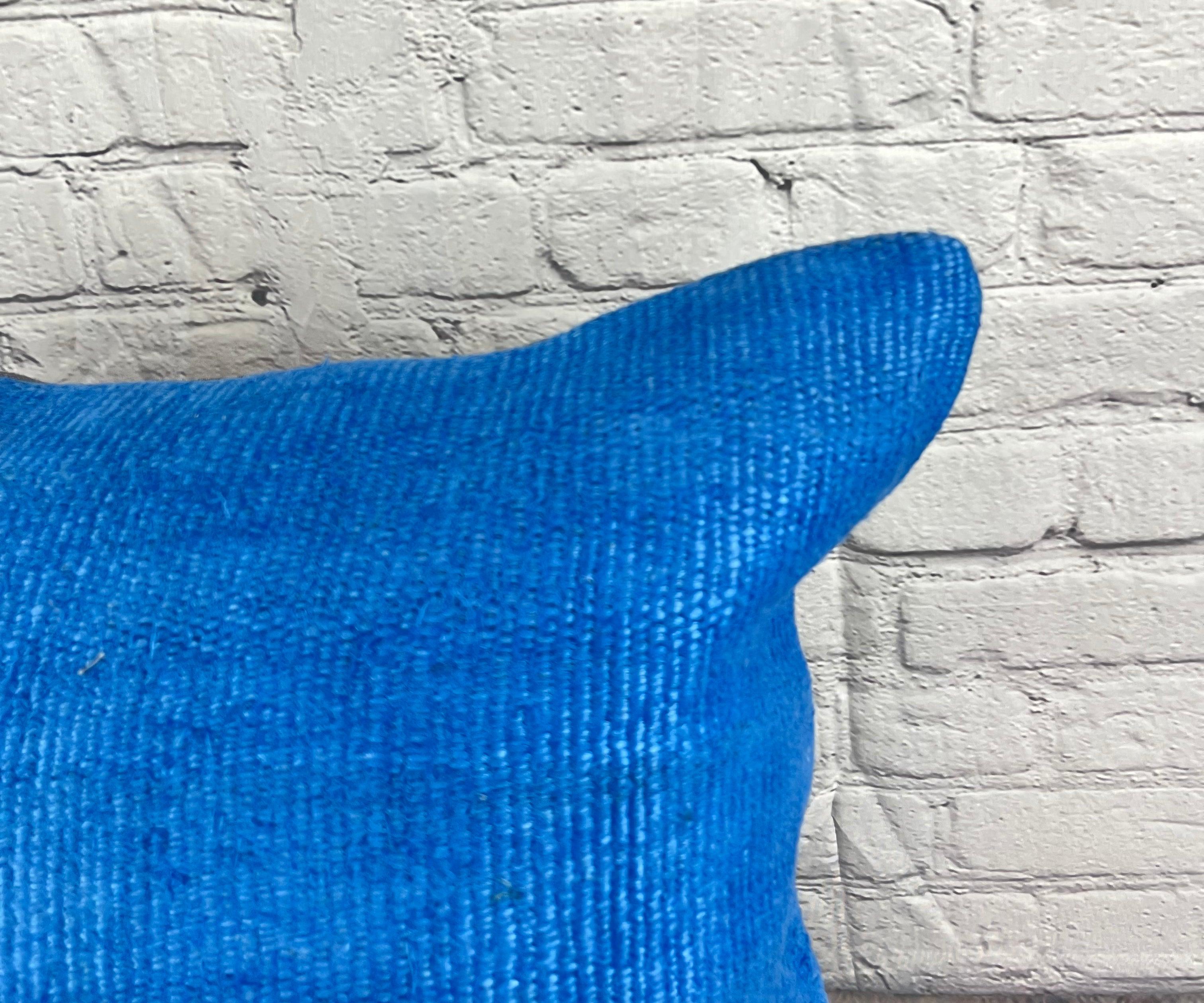 Turc Coussin d'oreiller turc coussin bleu naturel 20 x 20,6448 en vente