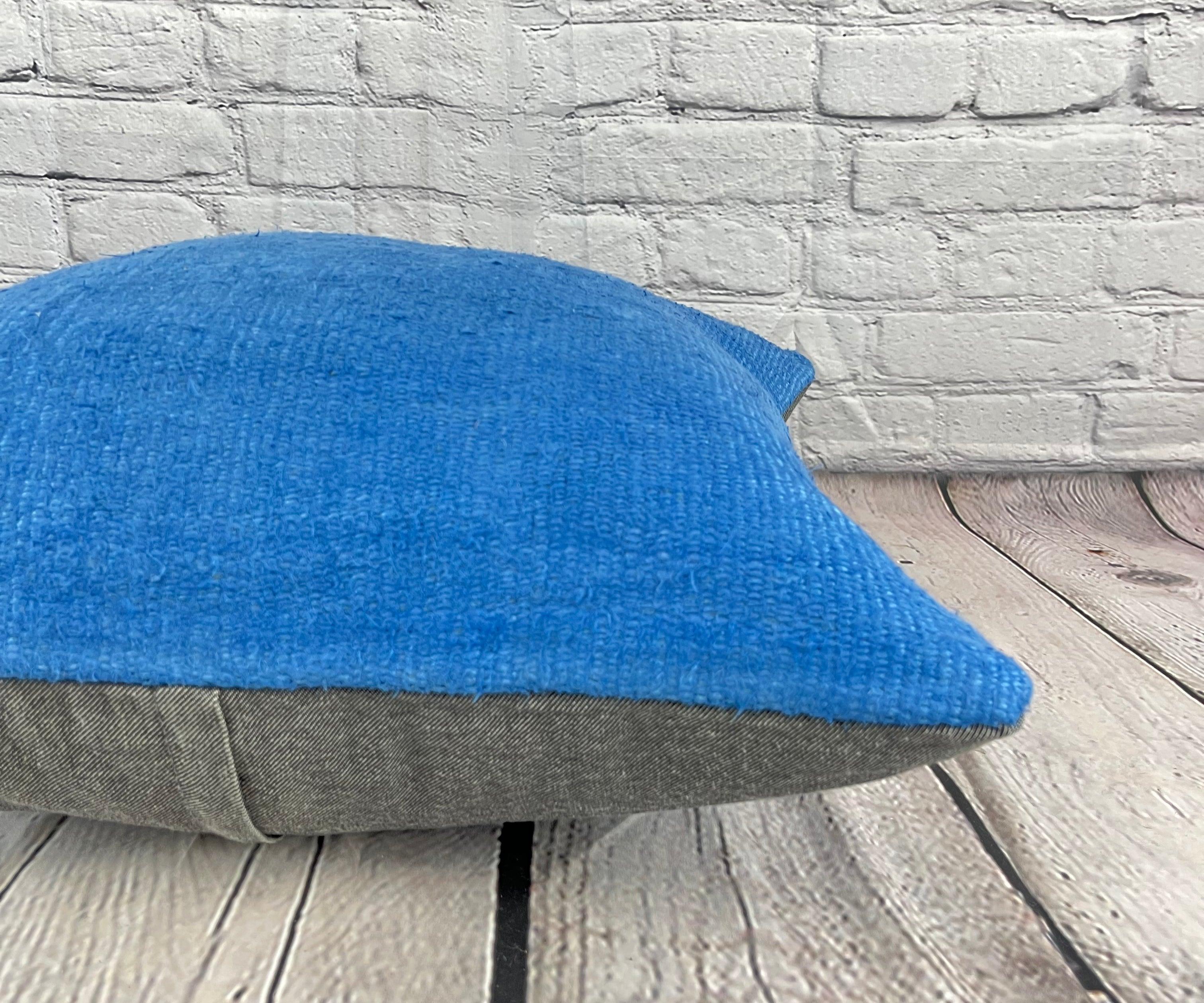 20 x 20 Cojín de cáñamo Cojín turco Cojín azul natural Funda de cojín #6451 Anudado a mano en venta