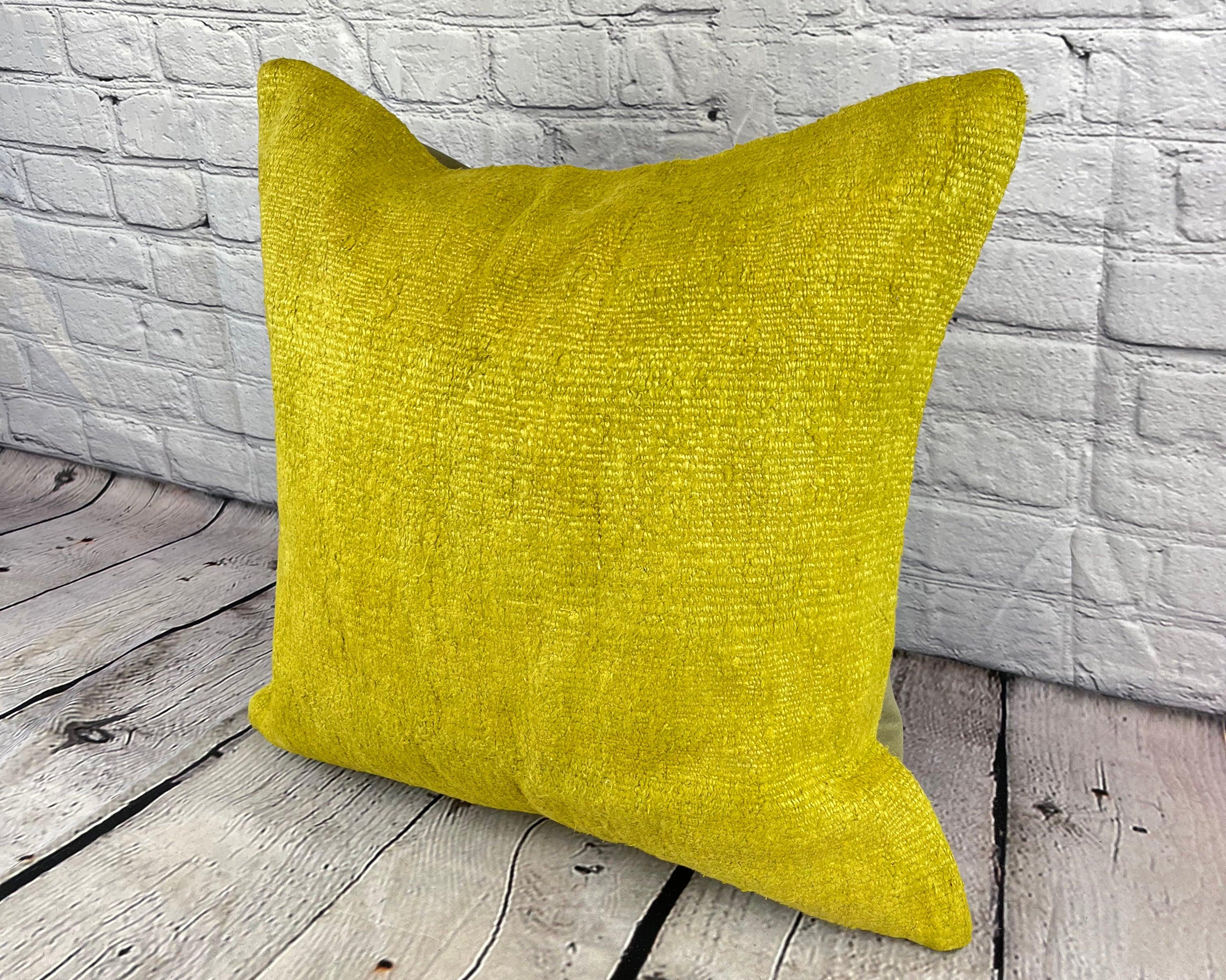 20 x 20 Hanf-Kissen Türkisches Kissen Natürliches Grünes Kissen Kissenbezug #6304 Werten Sie Ihr Zuhause mit unserem Hanf-Kissen Türkisches Kissen auf. Dieser exquisite, sorgfältig handgewebte Kissenbezug verleiht jedem Raum einen Hauch von Eleganz