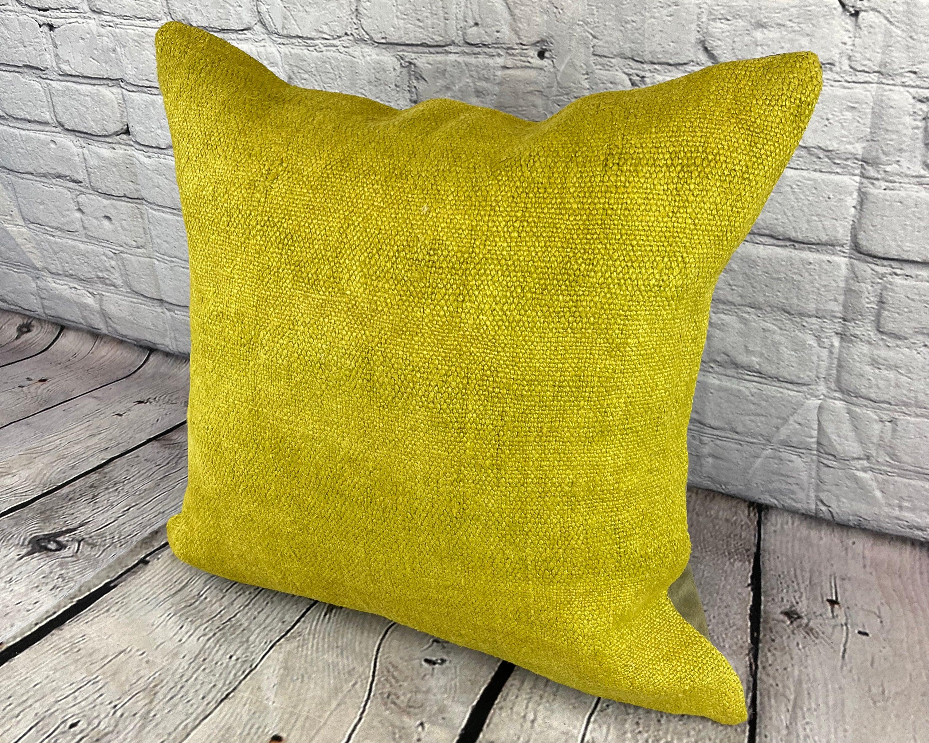 20 x 20 Hanf Kissen Türkisches Kissen Natürliches Grünes Kissen Kissenbezug #6305 Erhöhen Sie Ihr Heimdekor mit unserem Hanf Kissen Türkisches Kissen. Dieser exquisite, sorgfältig handgewebte Kissenbezug verleiht jedem Raum einen Hauch von Eleganz