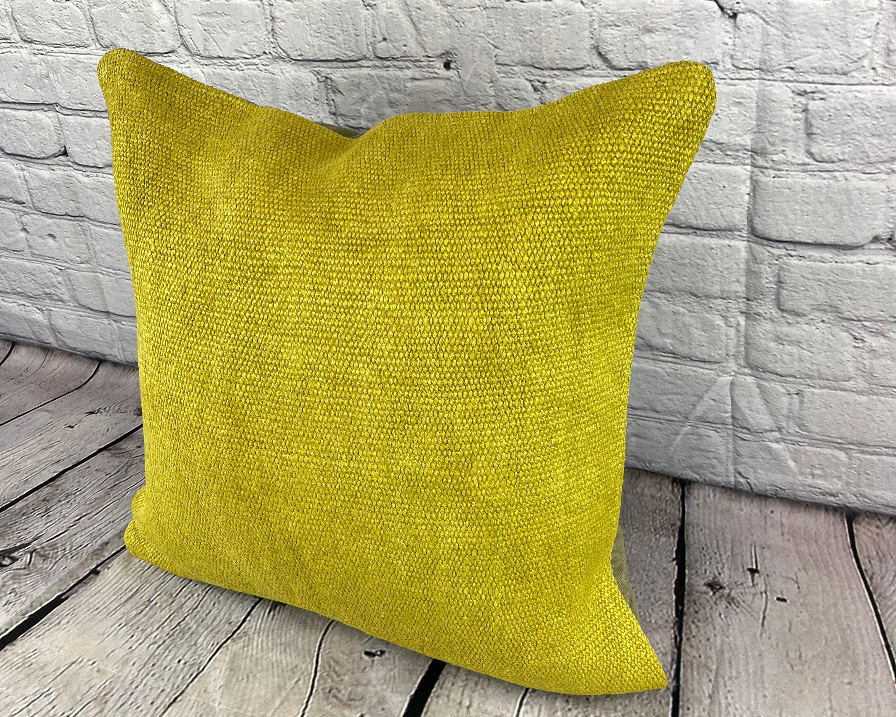 20 x 20 Hanf Kissen Türkisches Kissen Natürliches Grünes Kissen Kissenbezug #6306 Erhöhen Sie Ihre Wohnkultur mit unserem Hanf Kissen Türkisches Kissen. Dieser exquisite, sorgfältig handgewebte Kissenbezug verleiht jedem Raum einen Hauch von Eleganz