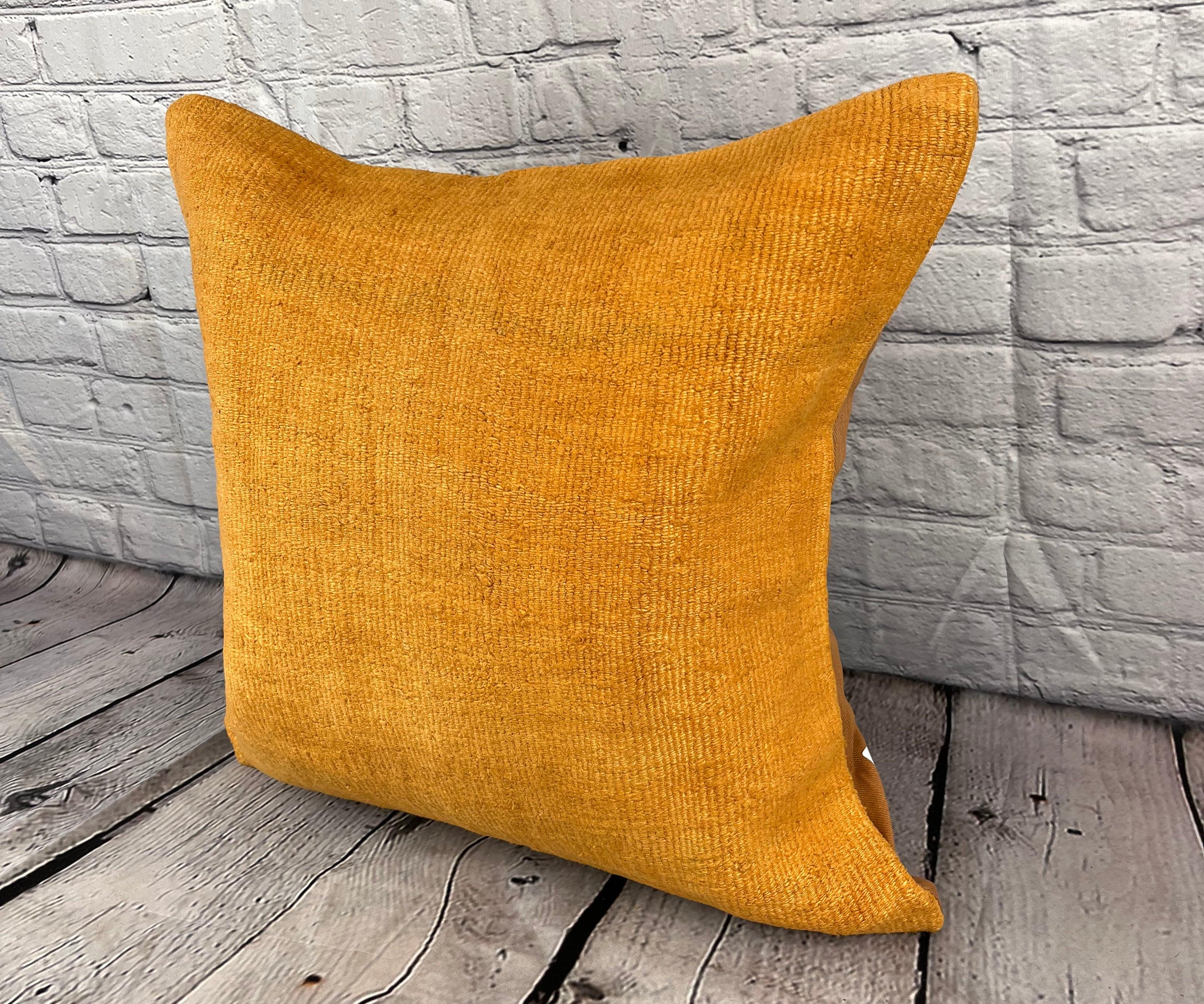 20 x 20 Cuscino in Canapa Cuscino Turco Nature Arancione Copricuscino #6289 Migliora l'arredamento della tua casa con il nostro Cuscino in Canapa Cuscino Turco. Questo squisito copricuscino, meticolosamente tessuto a mano, aggiunge un tocco di