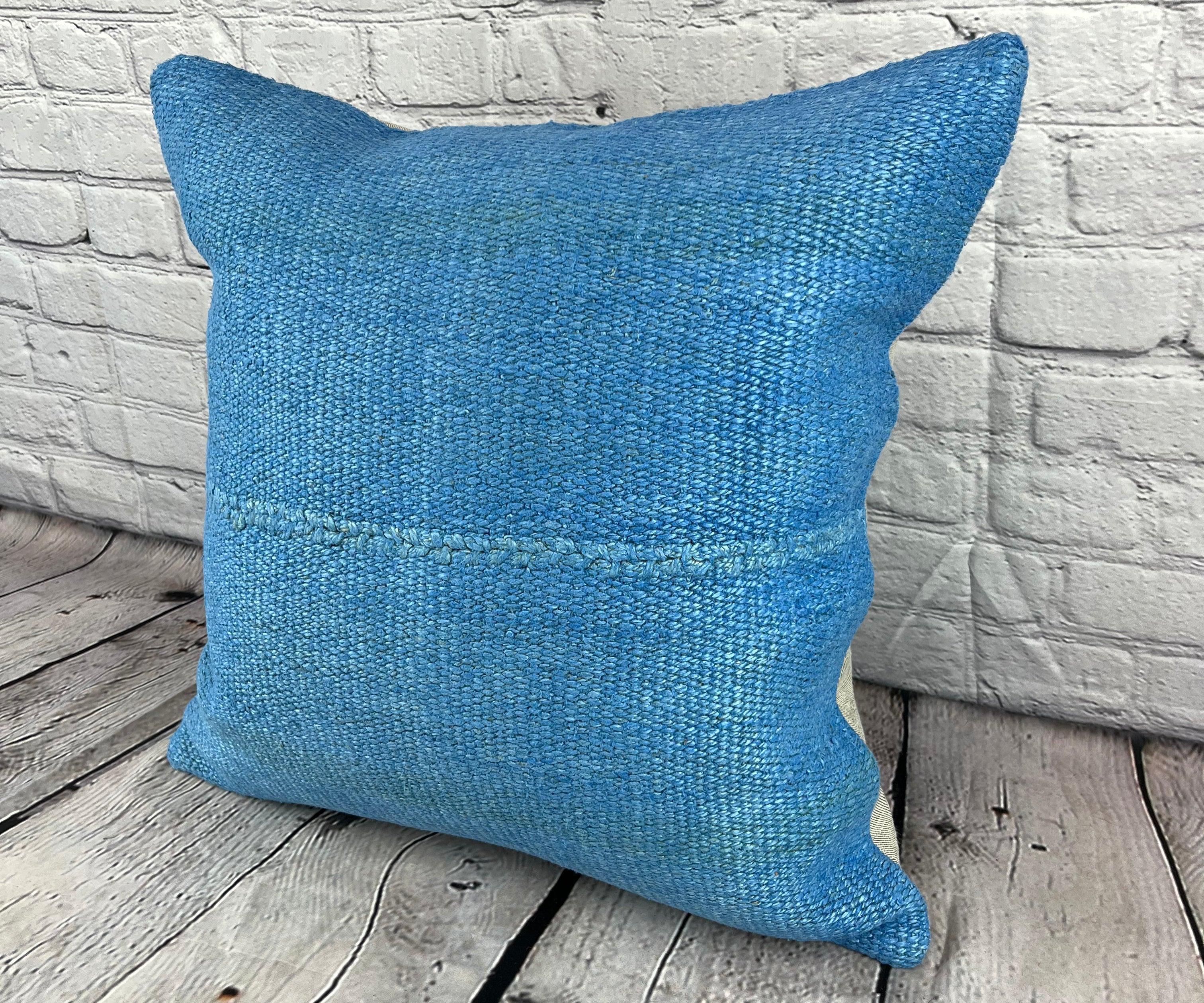 20 x 20 Hanf Kissen Türkisches Kissen Natürliches Himmelblau Kissen Kissenbezug #6440 Erhöhen Sie Ihr Heimdekor mit unserem Hanf Kissen Türkisches Kissen. Dieser exquisite, sorgfältig handgewebte Kissenbezug verleiht jedem Raum einen Hauch von
