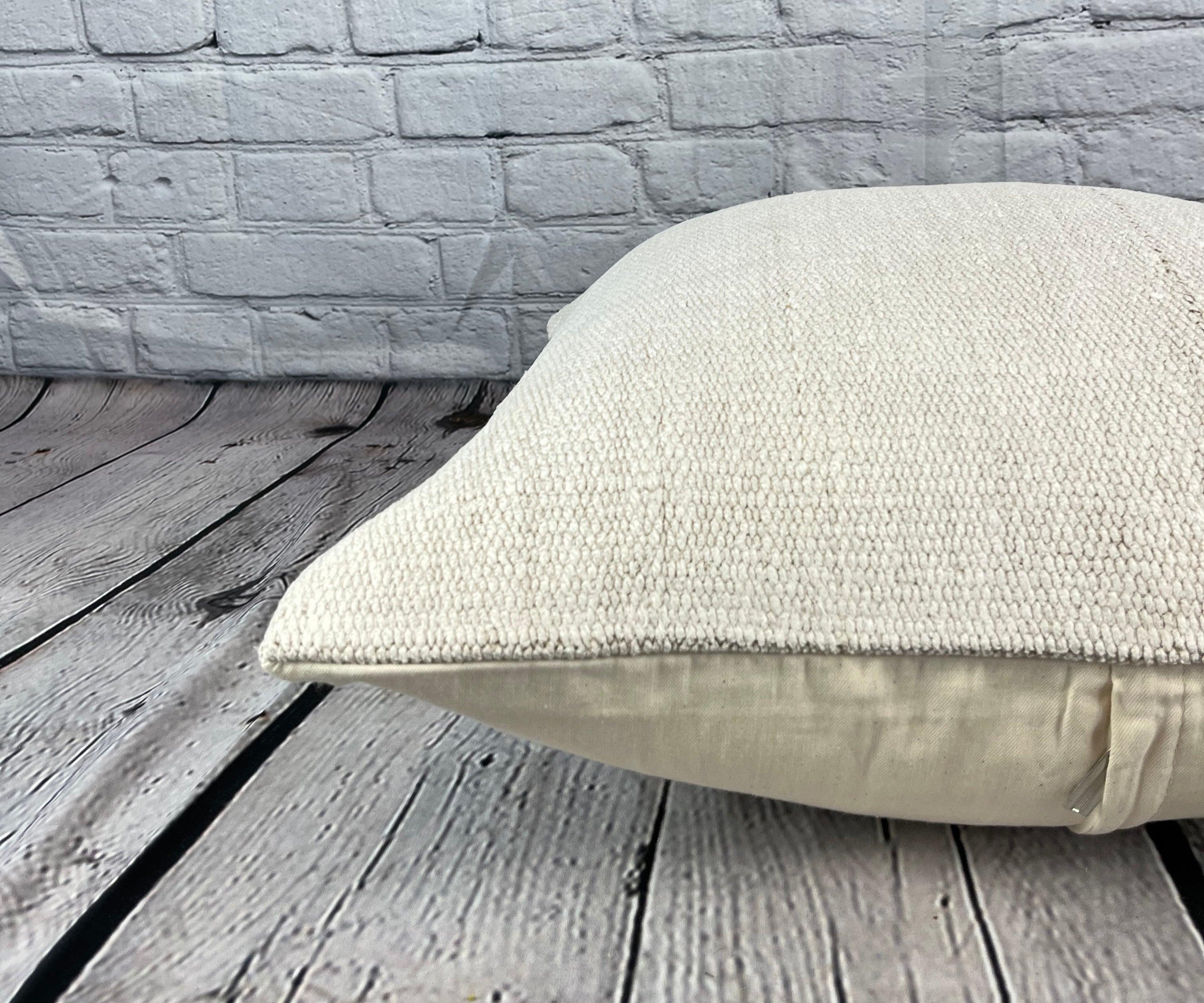 20 x 20 Hemp Turkish Cushion Natural Grayish White Pillow Cushion Cover #6485 In New Condition For Sale In Houston, TX