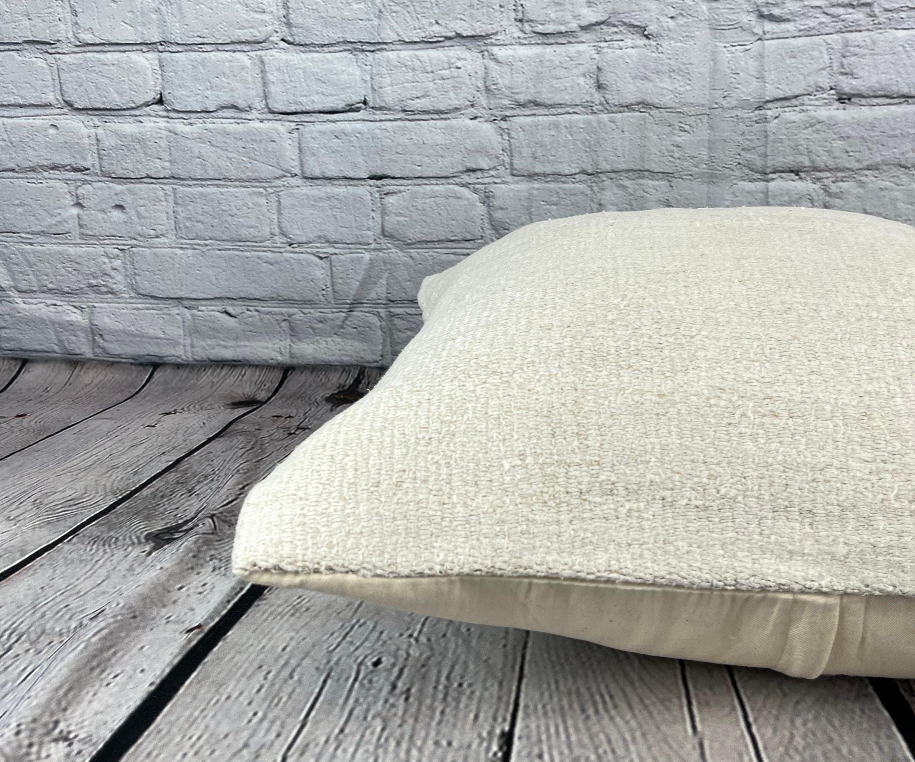 20 x 20 Hemp Turkish Cushion Natural Grayish White Pillow Cushion Cover #6496 In New Condition For Sale In Houston, TX
