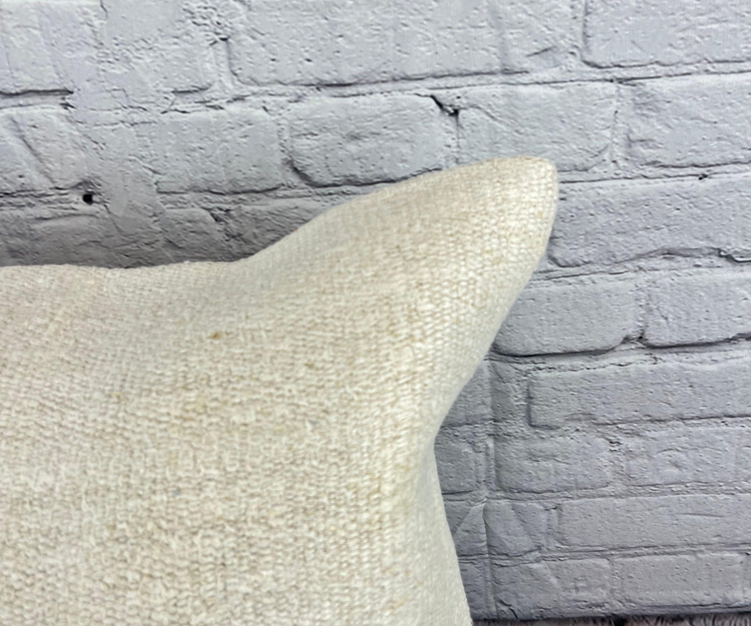 Hand-Knotted 20 x 20 Hemp Turkish Cushion Natural Grayish White Pillow Cushion Cover #6500 For Sale