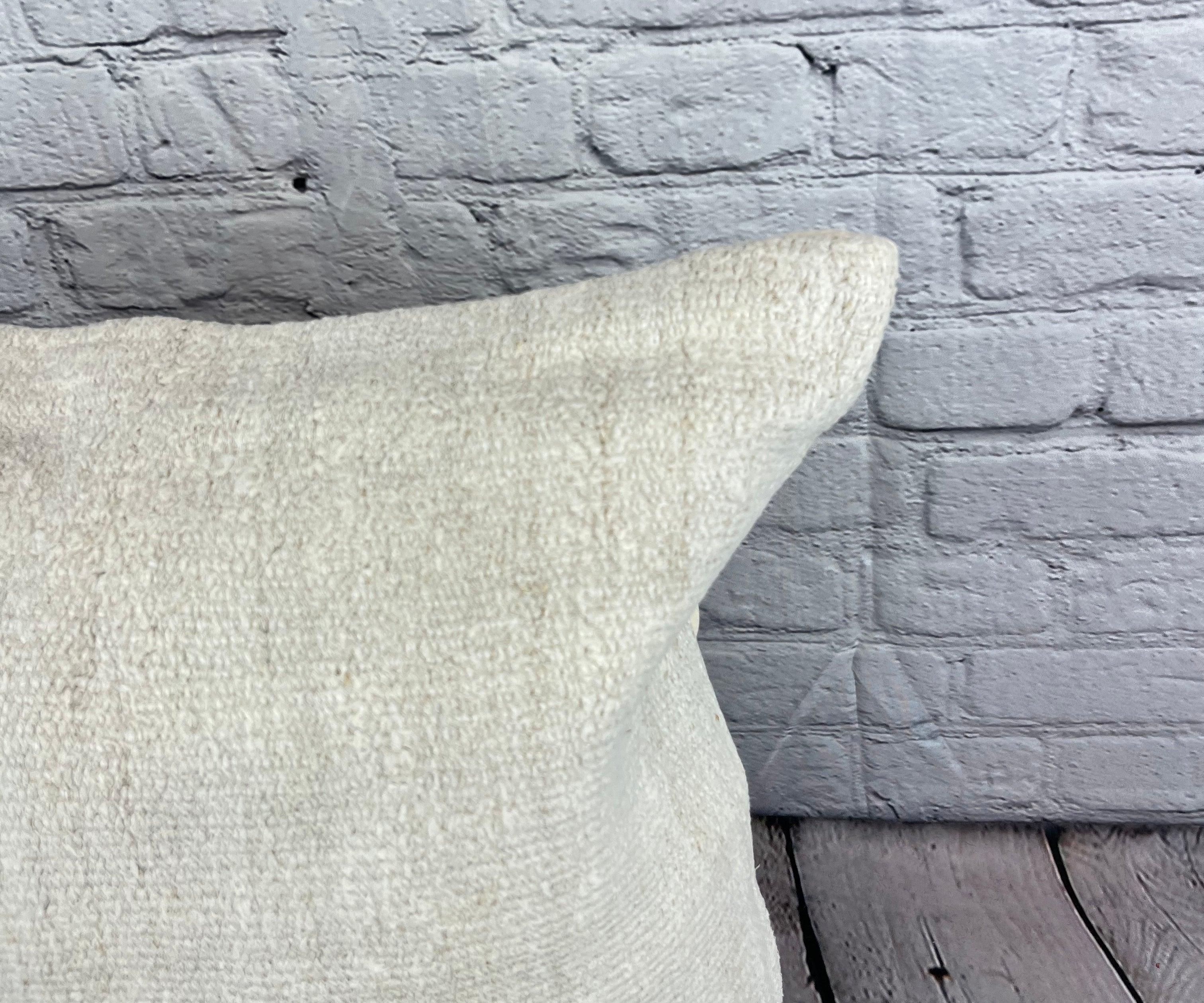 Hand-Knotted 20 x 20 Hemp Turkish Cushion Natural Grayish White Pillow Cushion Cover #6505 For Sale