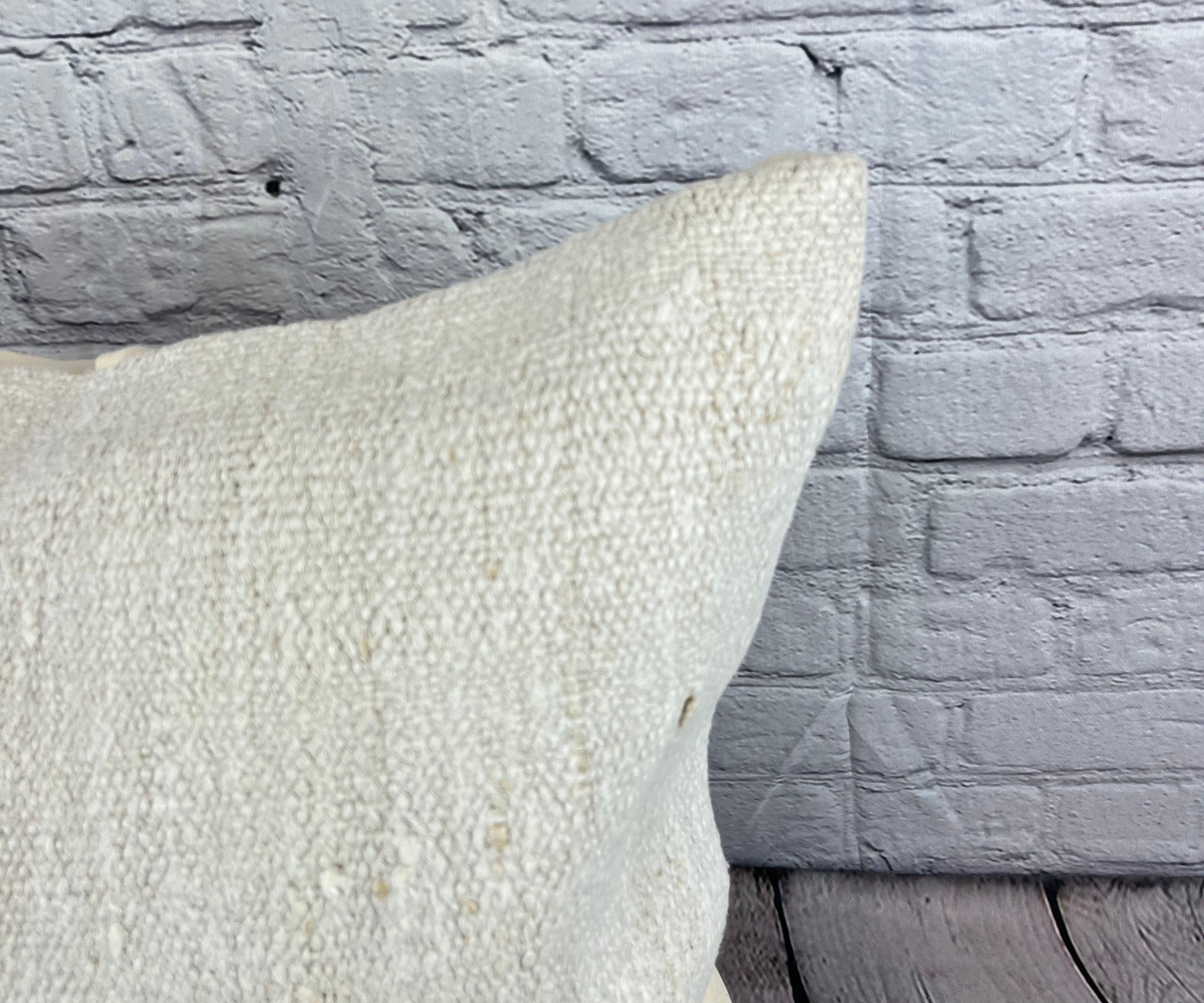 Turc Coussin de coussin turc à ourlet 20 x 20, blanc naturel grisâtre, couvercle de coussin n°6554 en vente
