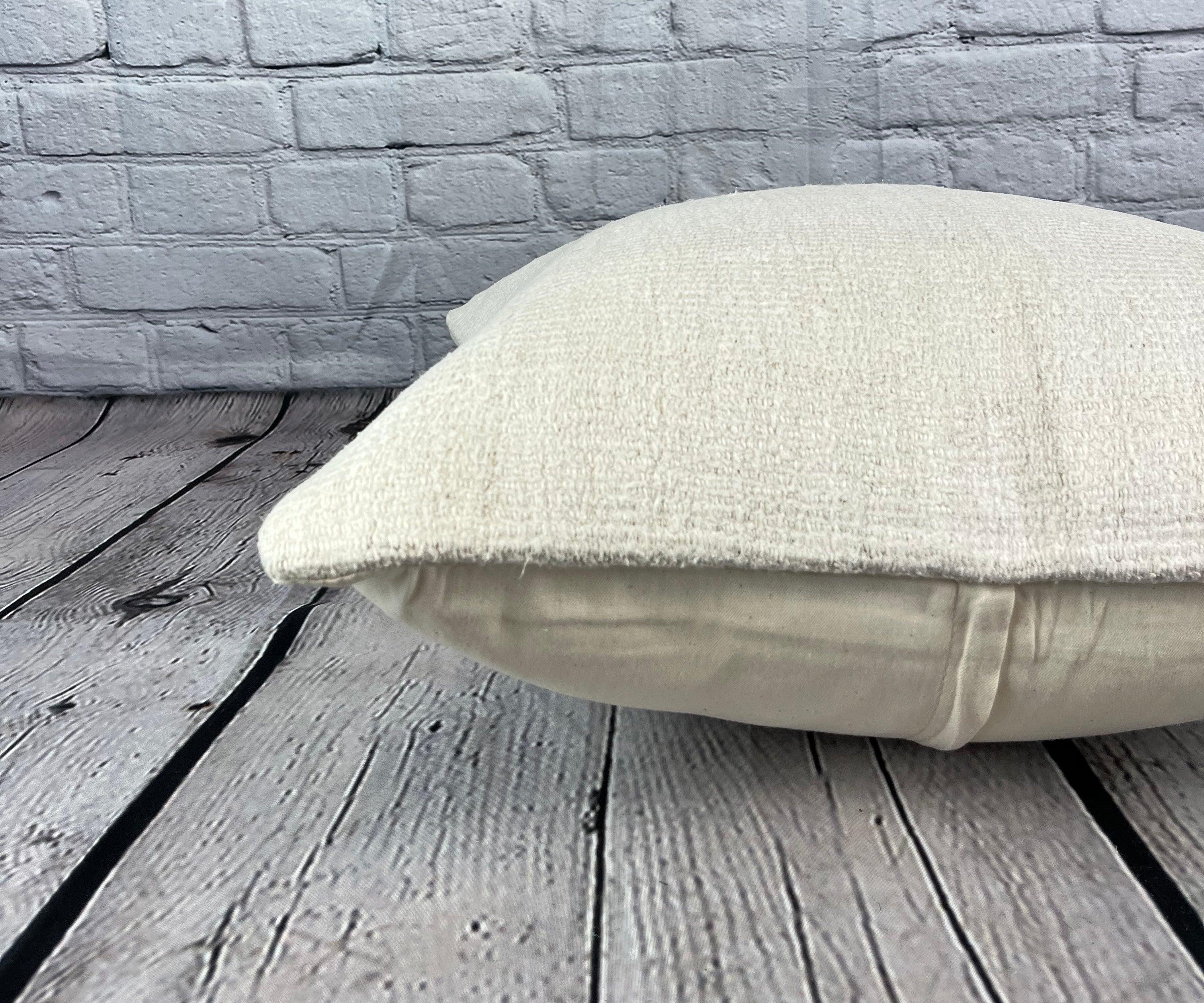 Noué à la main Coussin de coussin turc à ourlet 20 x 20, blanc naturel grisâtre, couvercle de coussin n°6556 en vente