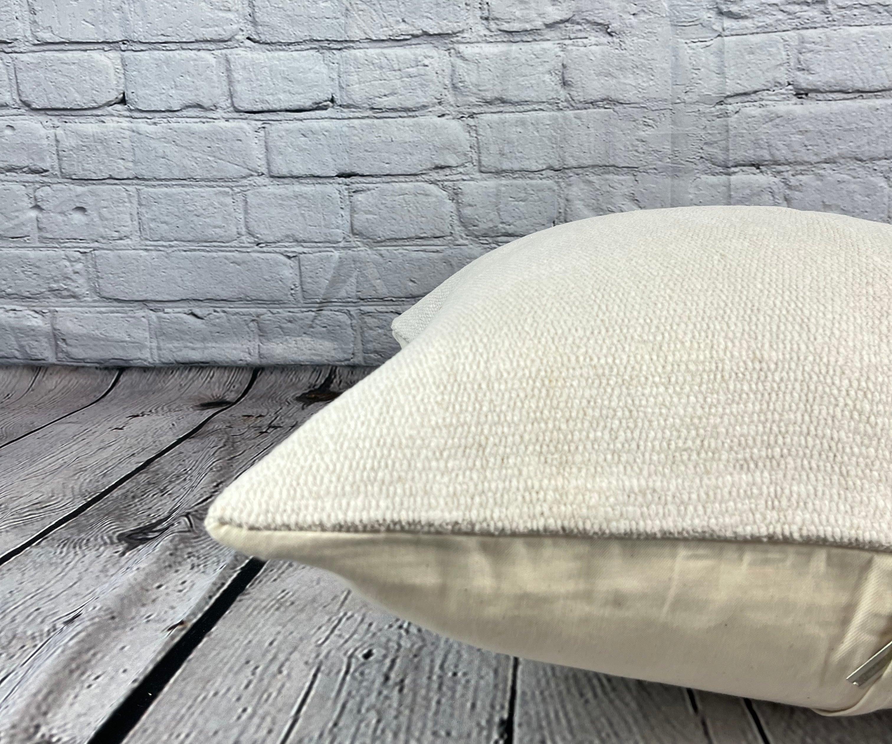Noué à la main Coussin de coussin turc à ourlet 20 x 20, blanc naturel grisâtre, couvercle de coussin n°6574 en vente