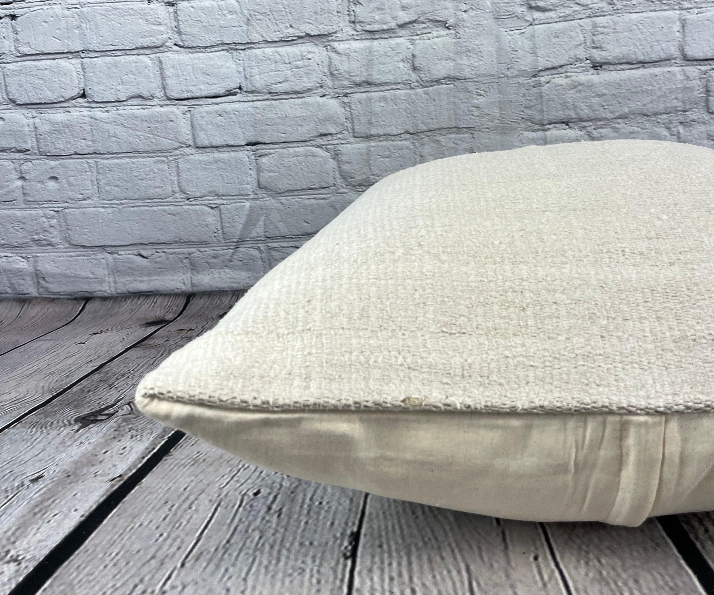 Noué à la main Coussin de coussin turc à ourlet 20 x 20, blanc naturel grisâtre, couvercle n° 6585 en vente