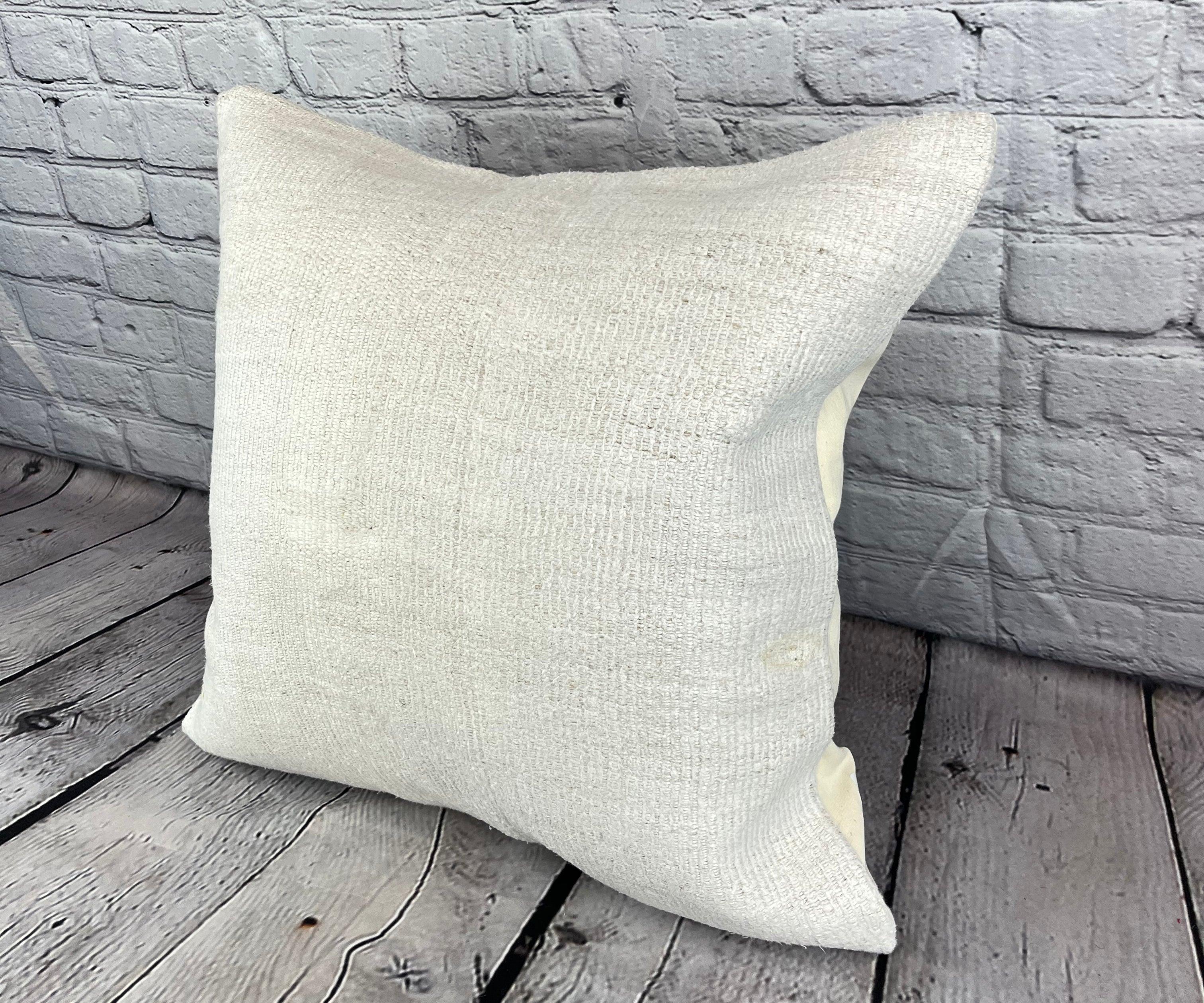 20 x 20 Hanf-Kissen Türkisches Kissen Natürliches Grau-Weißes Kissen Kissenbezug #6603 Werten Sie Ihr Zuhause mit unserem Hanf-Kissen Türkisches Kissen auf. Dieser exquisite, sorgfältig handgewebte Kissenbezug verleiht jedem Raum einen Hauch von