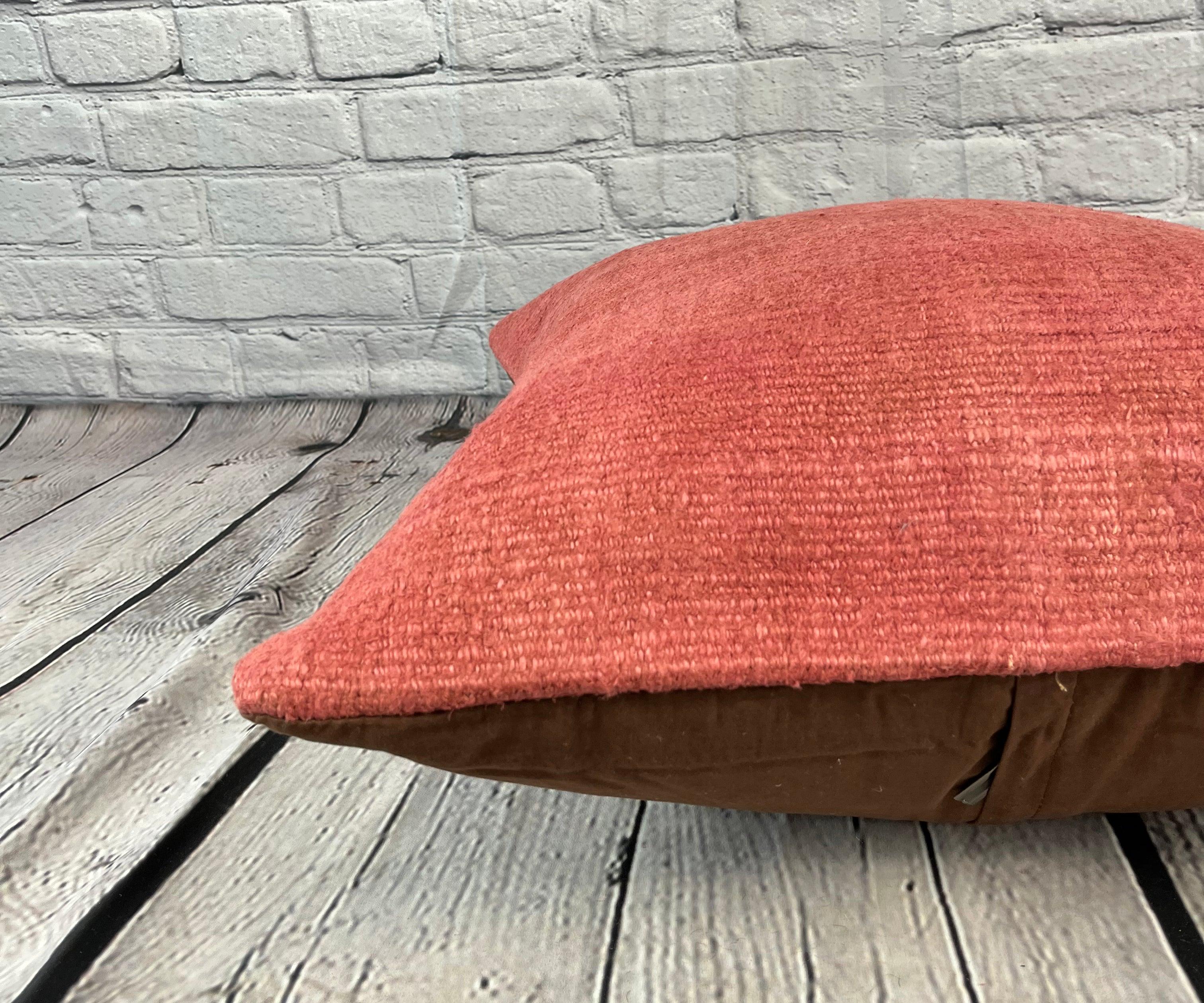20 x 20 Hemp Türkisches Kissen, natürliches rosa-rotes Kissen, Kissen-Kissenbezug #6464 im Zustand „Neu“ im Angebot in Houston, TX