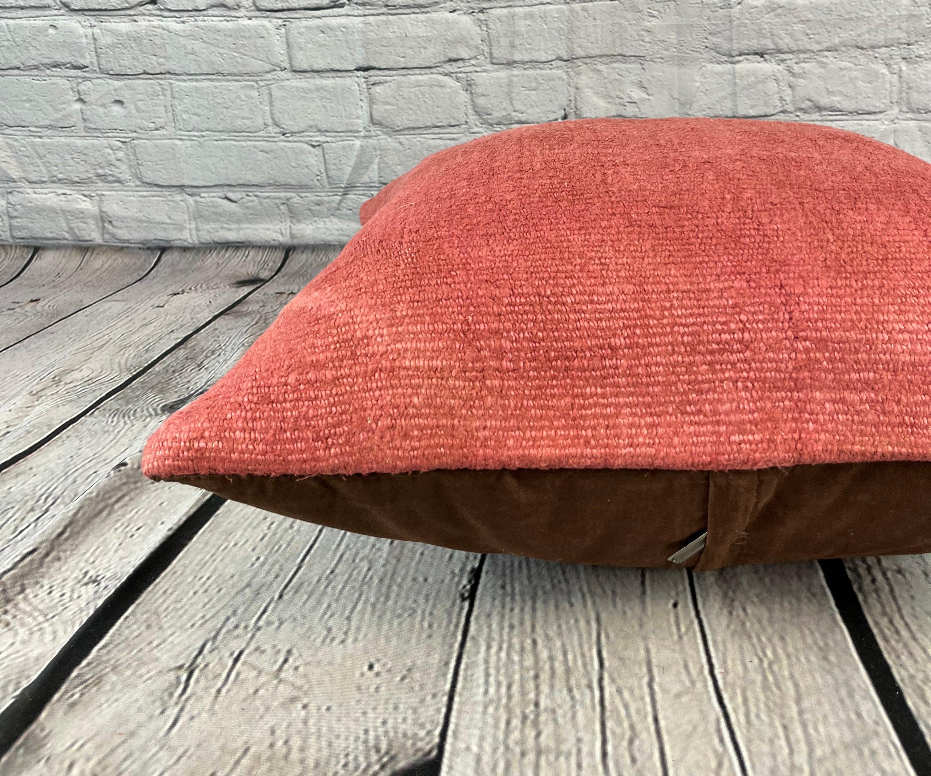 Noué à la main Coussin de coussin turc à ourlet 20 x 20, rouge rosé naturel, couvercle de coussin n° 6467 en vente