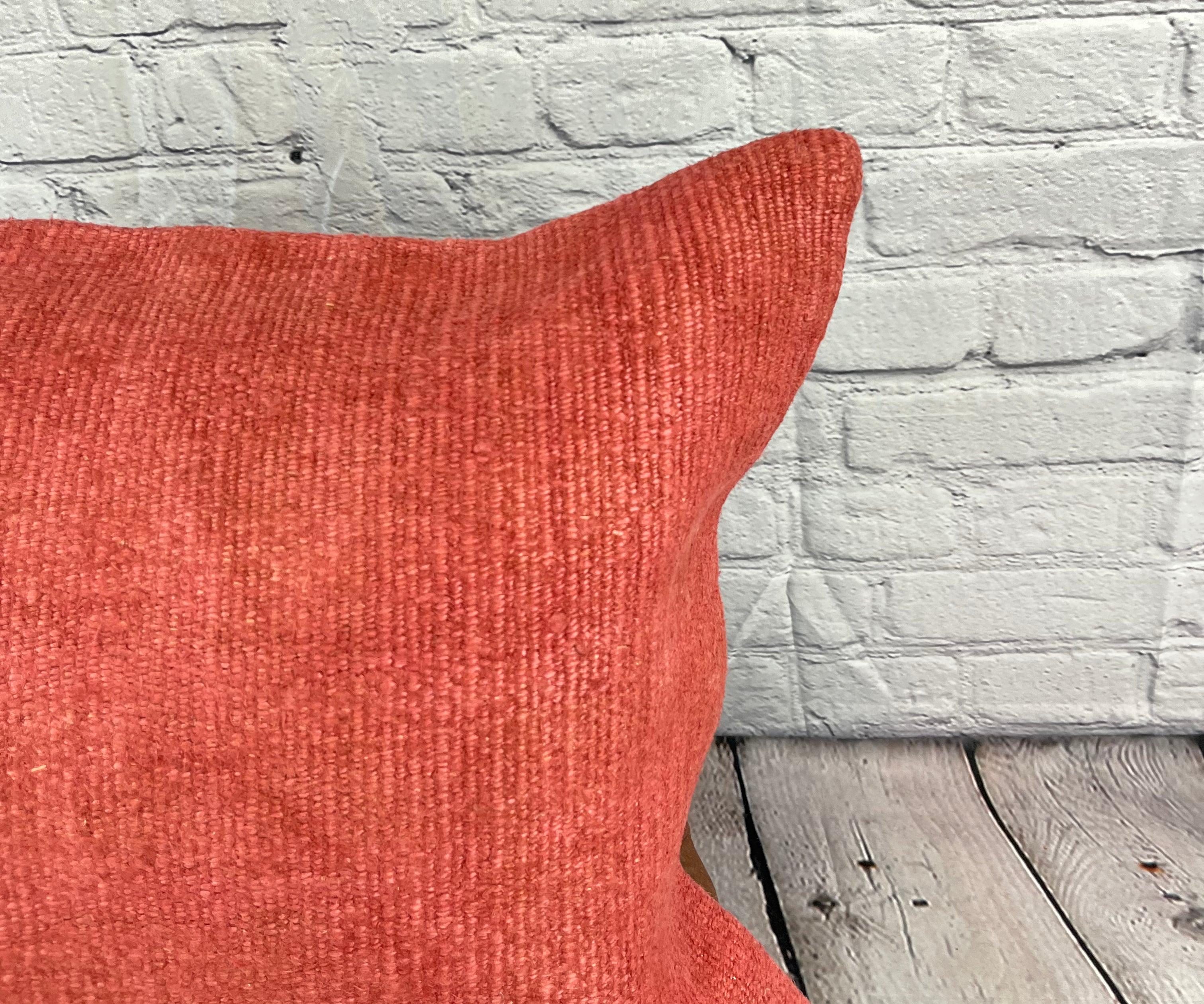 20 x 20 Hemp Türkisches Kissen, natürliches rosa-rotes Kissen, Kissen-Kissenbezug #6468 (Handgeknüpft) im Angebot