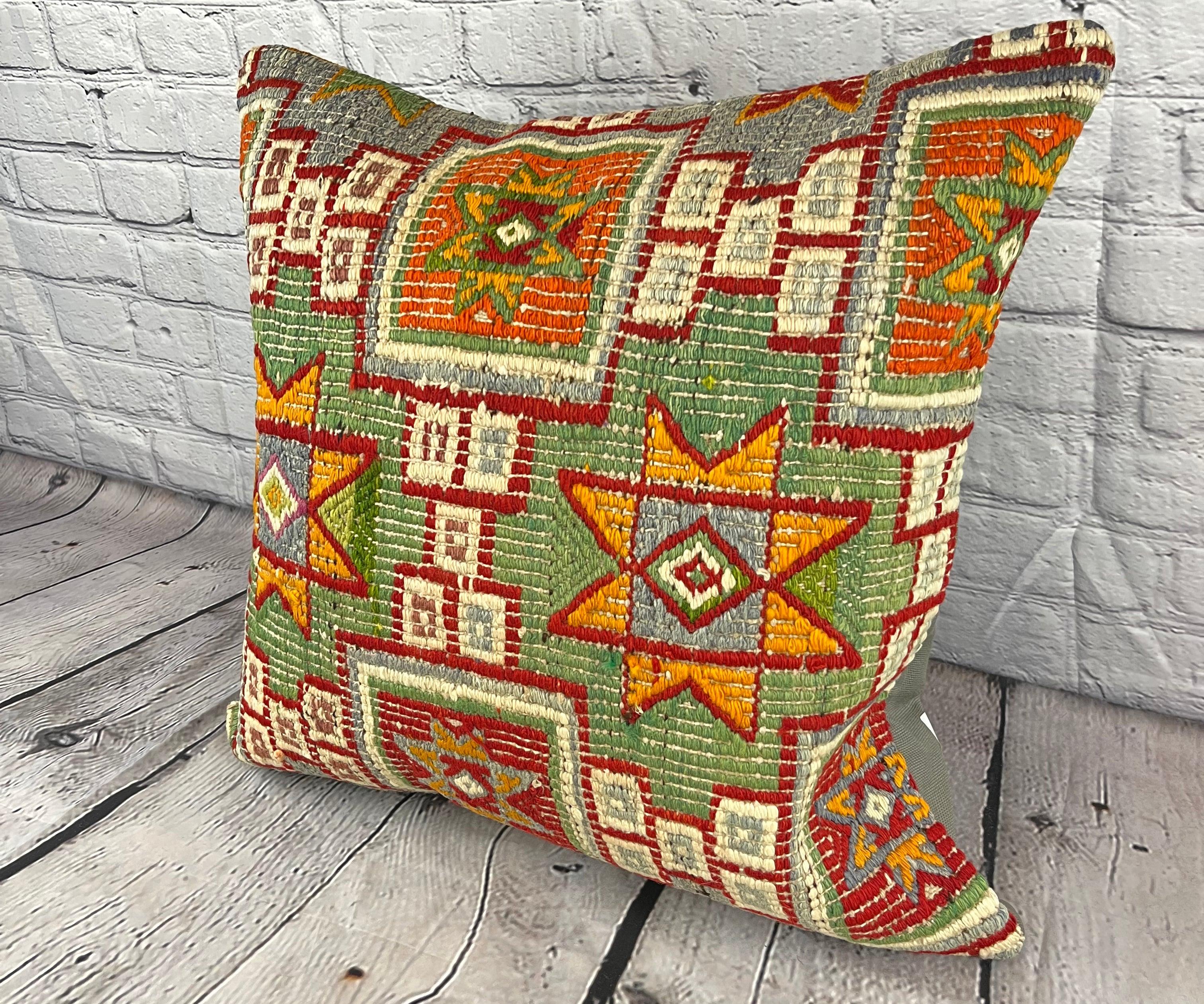 20 x 20 Kilim Pillow Turkish Cushion Natural Green Pillow Cushion Cover #6784 Verschönern Sie Ihr Zuhause mit unserem Kilim Pillow Turkish Kilim Cushion. Dieser exquisite, sorgfältig handgewebte Kissenbezug bringt einen Hauch von Eleganz und
