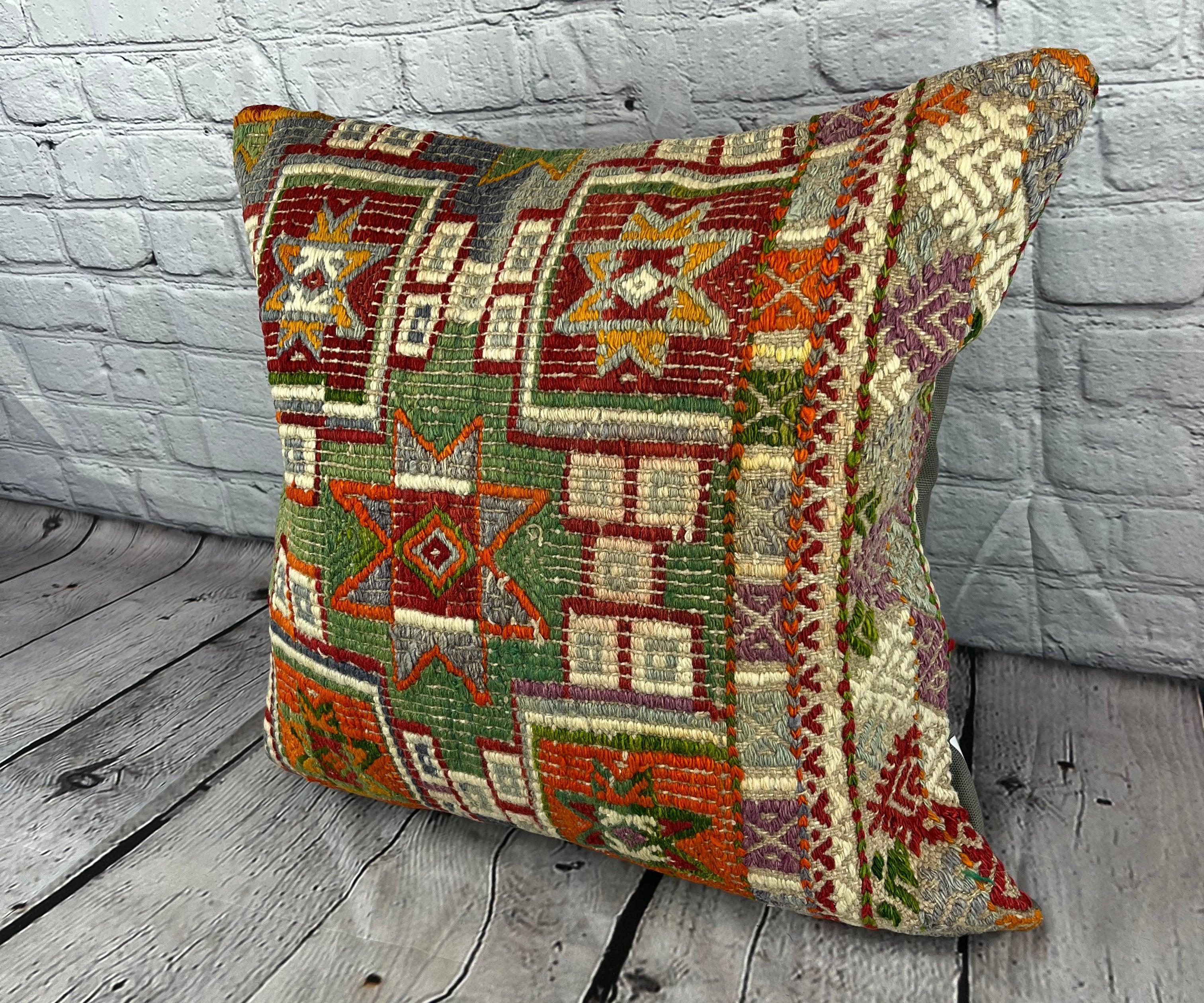 20 x 20 Kilim Pillow Turkish Cushion Natural Green Pillow Cushion Cover #6788 Verschönern Sie Ihr Zuhause mit unserem Kilim Pillow Turkish Kilim Cushion. Dieser exquisite, sorgfältig handgewebte Kissenbezug bringt einen Hauch von Eleganz und