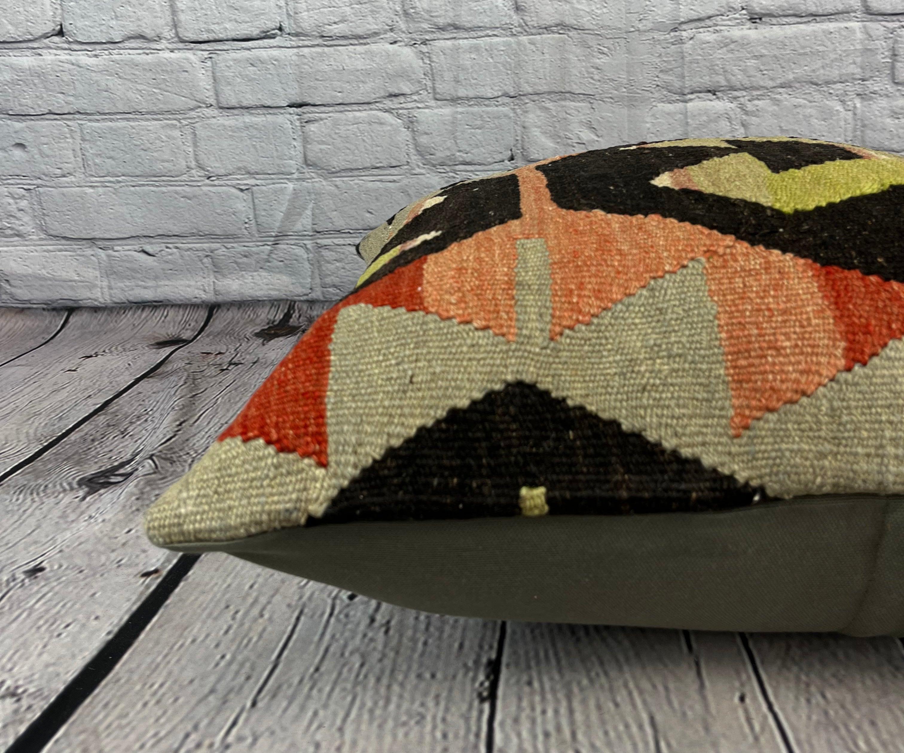 20 x 20 Cojín Turco Kilim Verde Natural Negro Funda de Cojín #6733 en Nuevo estado para la venta en Houston, TX