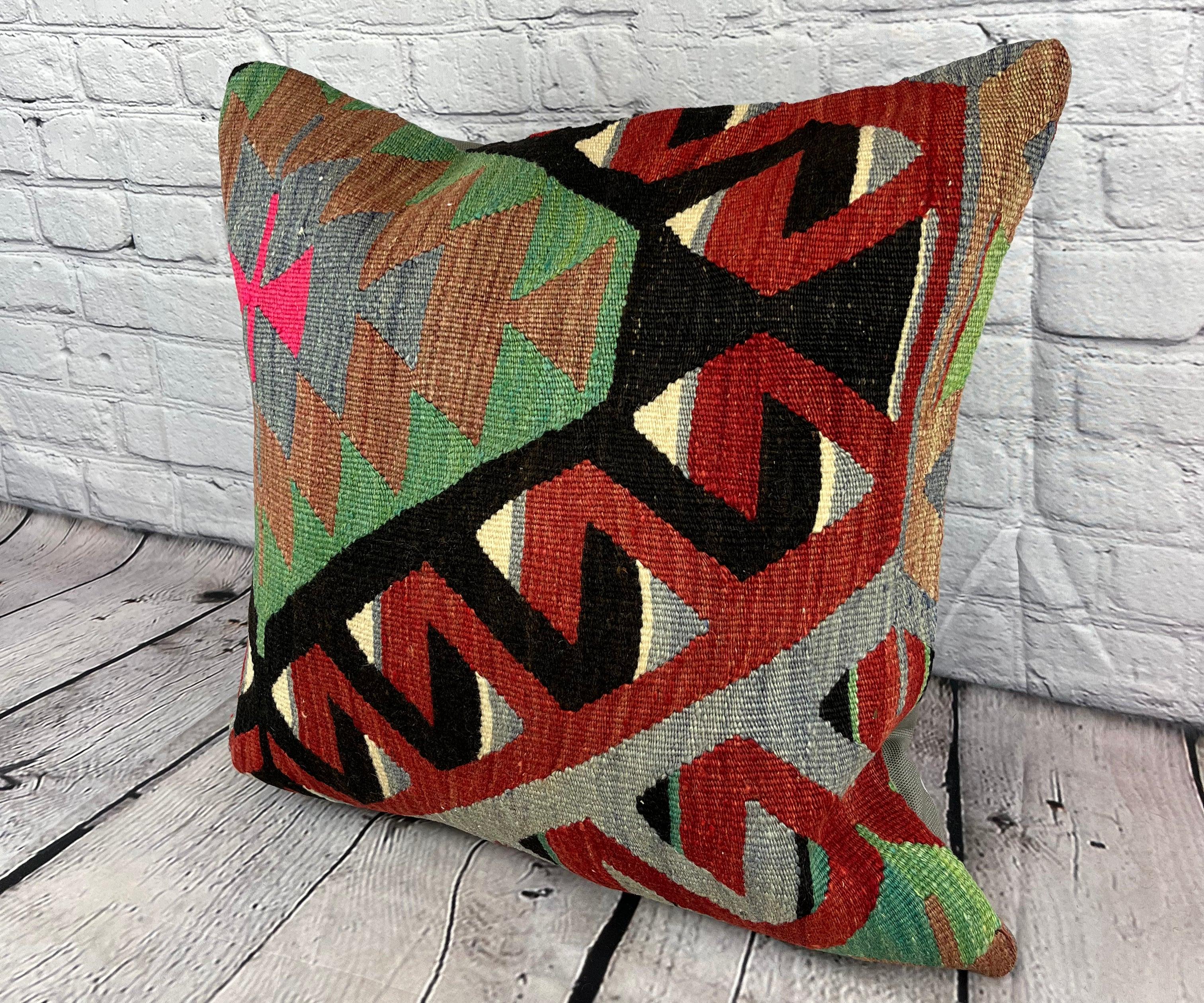 20 x 20 Cojín Kilim Cojín Turco Cojín Natural Rosa Marrón Funda de Cojín #6780 Mejora la decoración de tu casa con nuestro cojín Kilim Cojín Kilim Turco. Esta exquisita funda de almohada, meticulosamente tejida a mano, aporta un toque de elegancia y