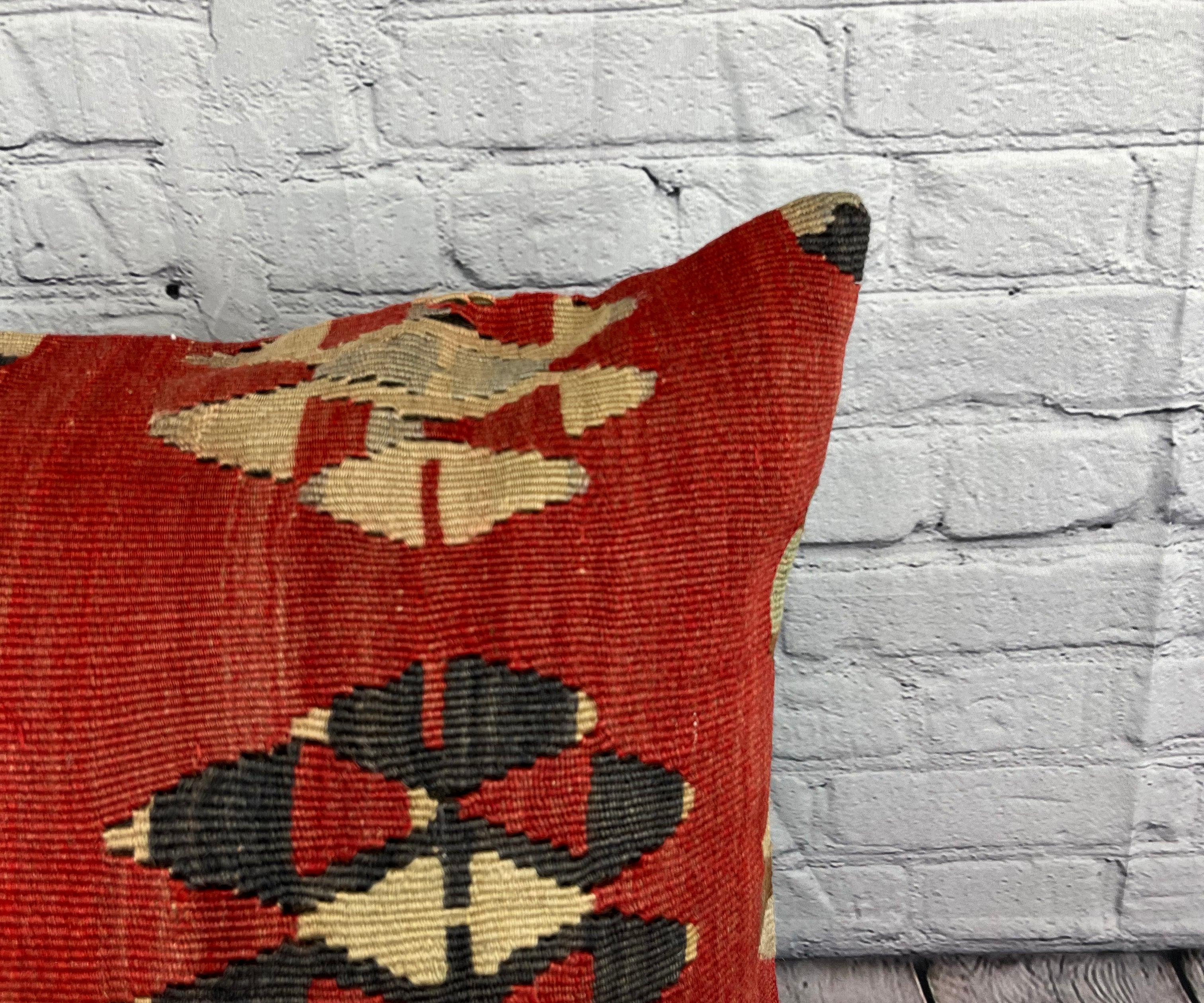 Annodato a mano 20 x 20 Cuscino Kilim Turco Nature Rosso Nero Copricuscino #6808 in vendita