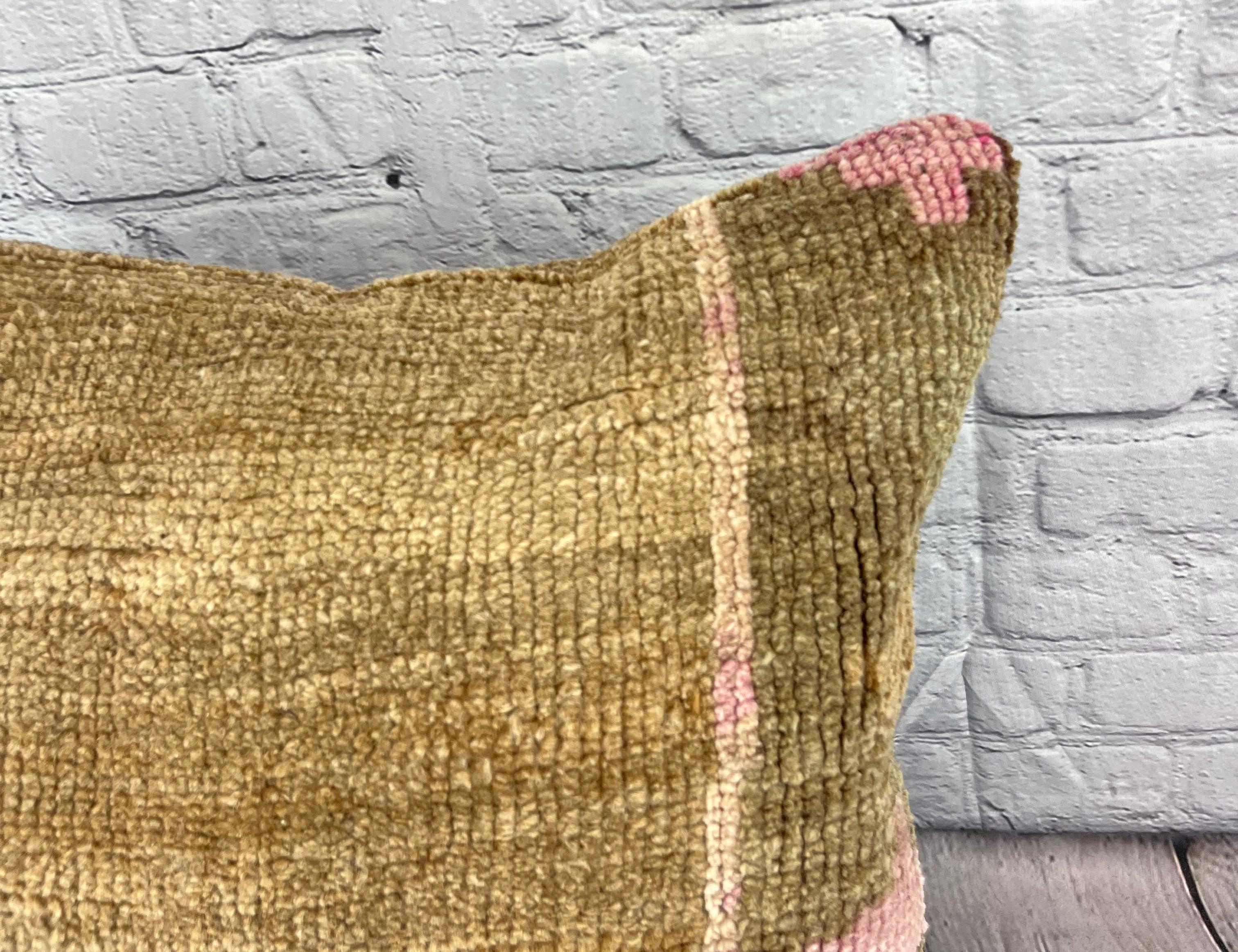 20 x 20 Teppich Kissen Whispering Haven Türkisches Kissen Cushion Cover #7356 (Handgeknüpft) im Angebot