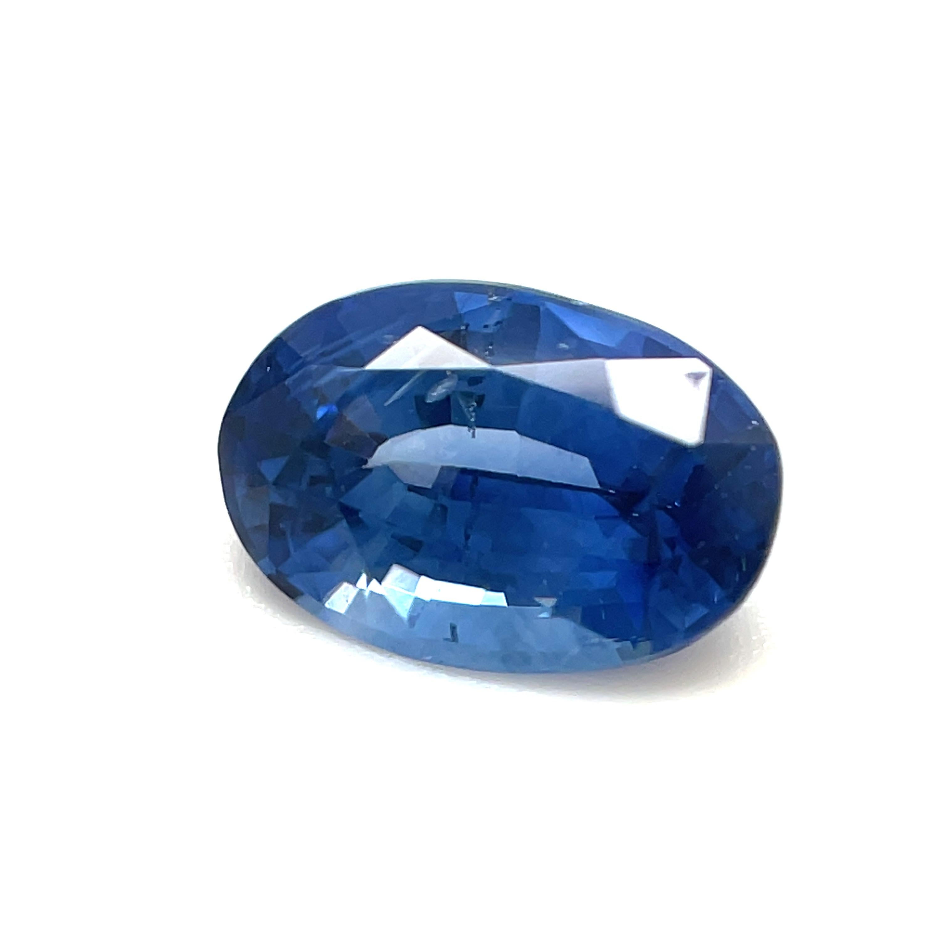 2.00 Carat Blue Sapphire Oval Loose Unset Ring Gemstone In New Condition For Sale In Los Angeles, CA